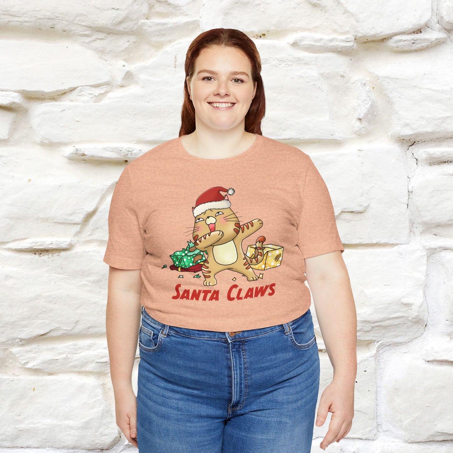 “Funny Santa Claws T-Shirt | Festive Cat Christmas Shirt for Men & Women | 100% Cotton*”