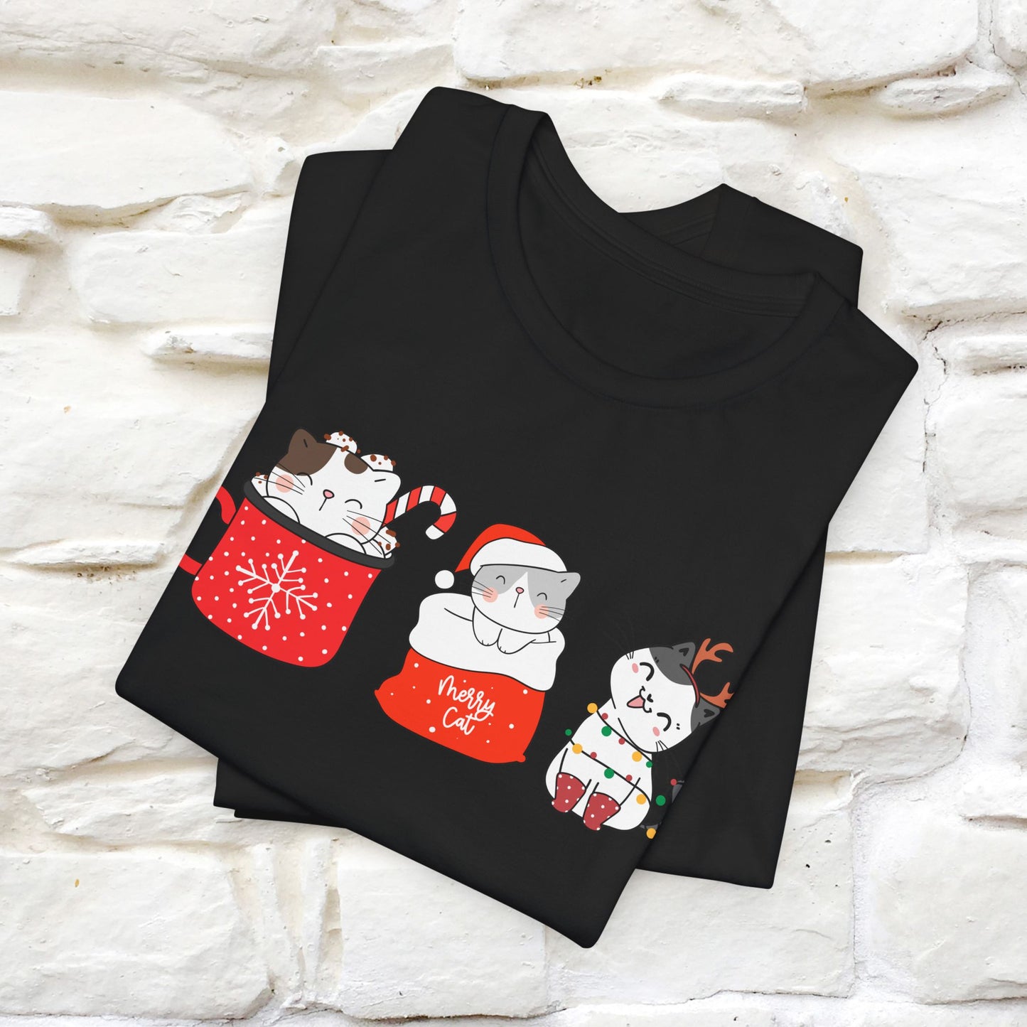 Sweet Cute Christmas Cat T-Shirt | Adorable Holiday Cat Shirt for Men & Women | 100% Cotton*