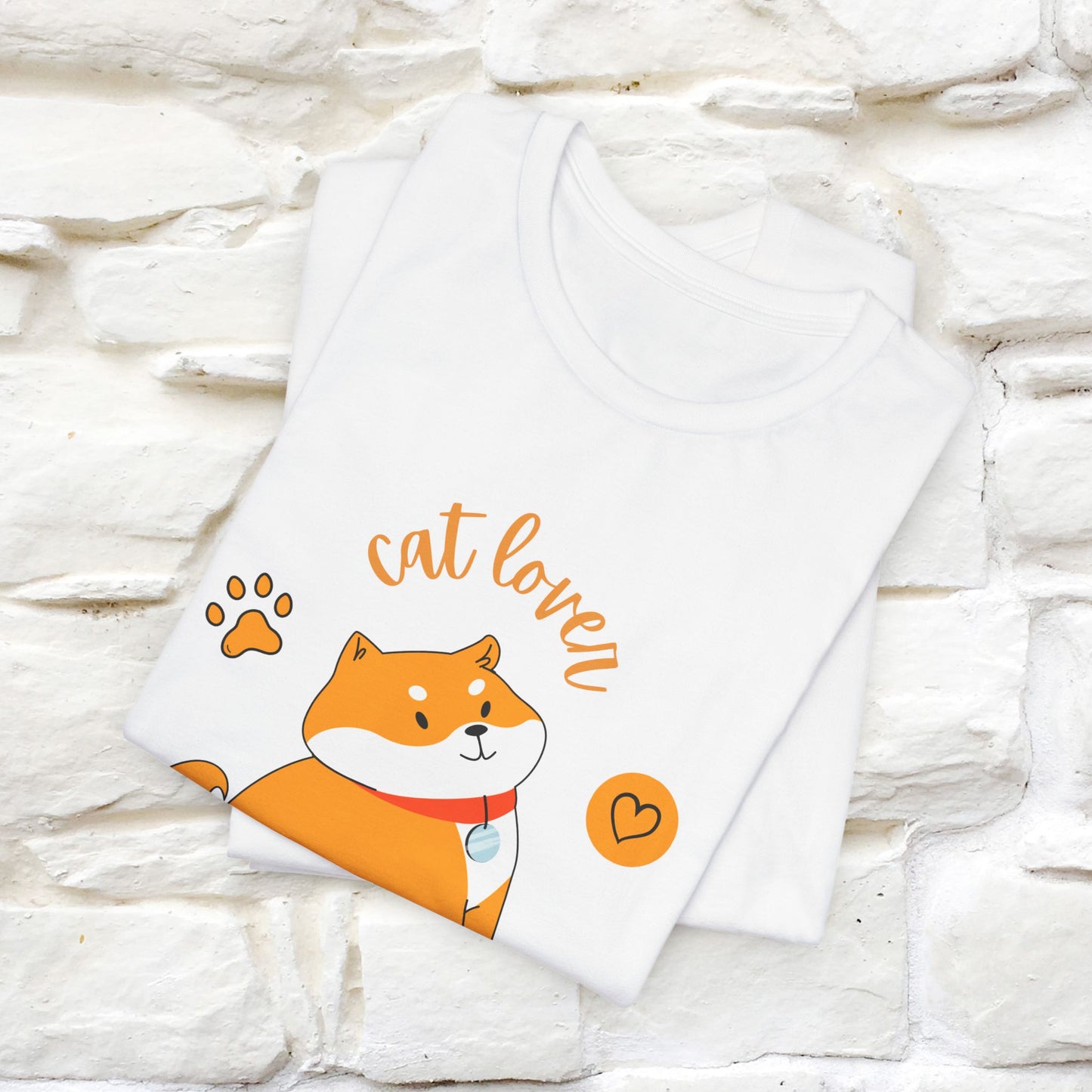 "Cat Lover" T-Shirt for Men & Women | 100% Cotton | Purrfect Gift for Cat Enthusiasts