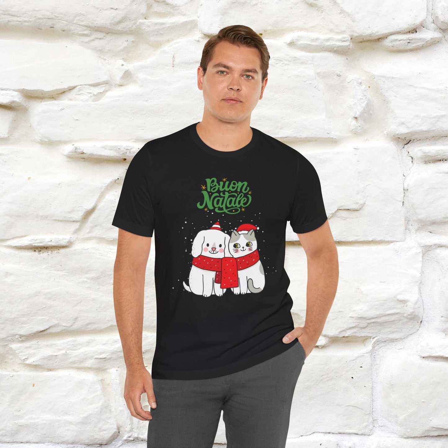 Buon Natale Cat and Dog T-shirt for Men & Women | 100% Cotton* 🐾 | Festive Holiday Shirt