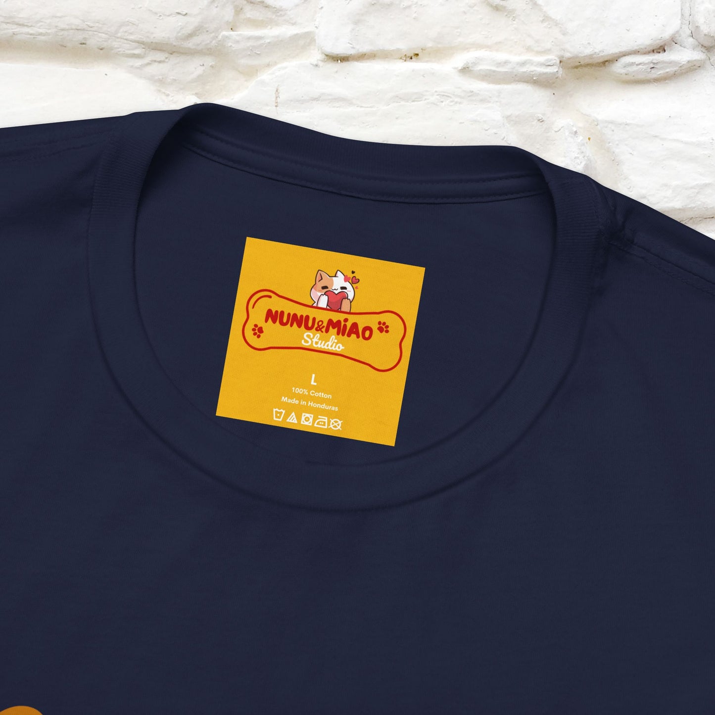 “Molto Buono Cat T-Shirt | Italian-Inspired Cat Shirt for Men & Women | 100% Cotton”