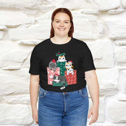 Christmas Cat Gift T-Shirt | Perfect Holiday Cat Shirt for Men & Women | 100% Cotton