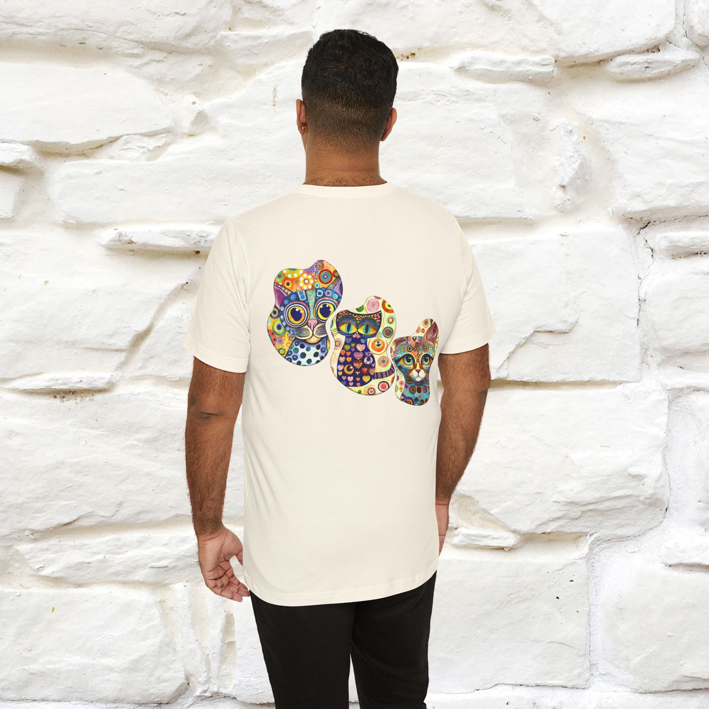 "Museum Cat T-Shirt for Men & Women | 100% Cotton* Artistic Cat Lover Tee 🐾"