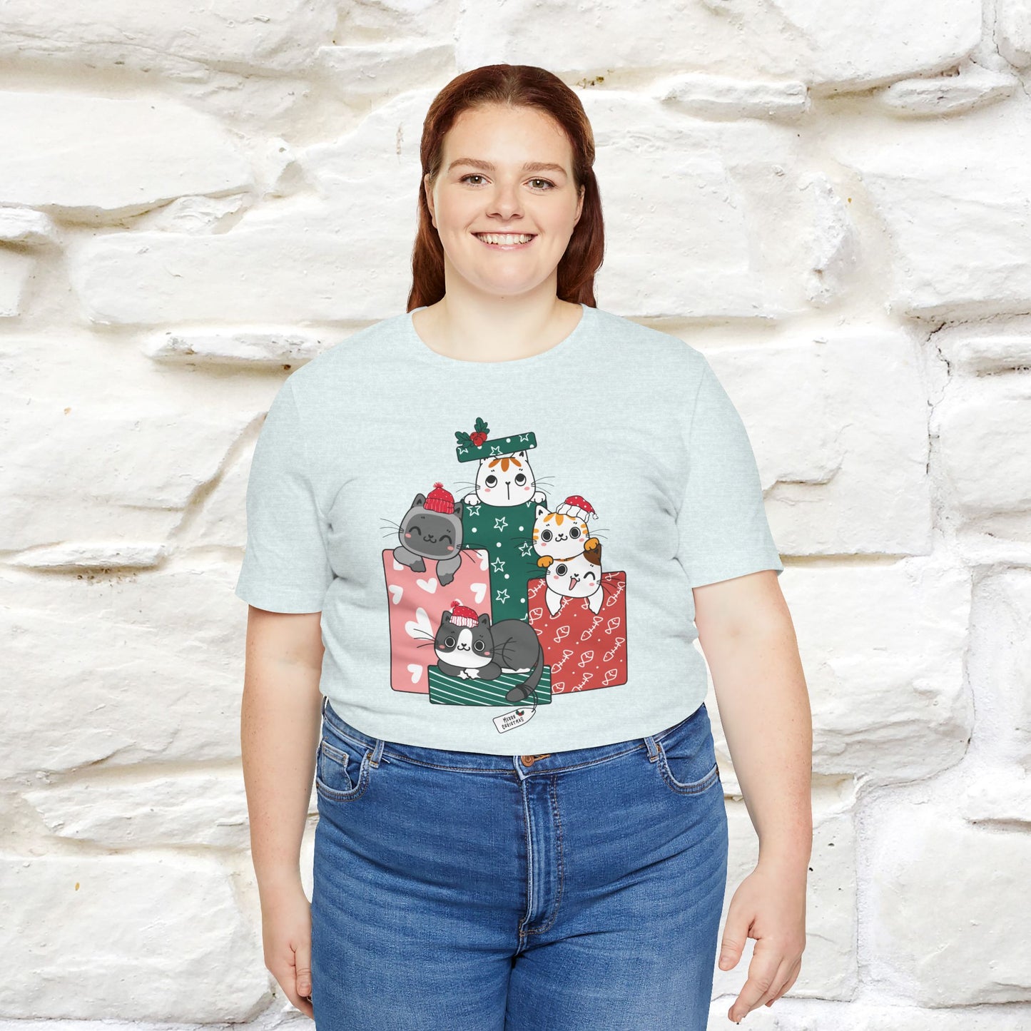 Christmas Cat Gift T-Shirt | Perfect Holiday Cat Shirt for Men & Women | 100% Cotton