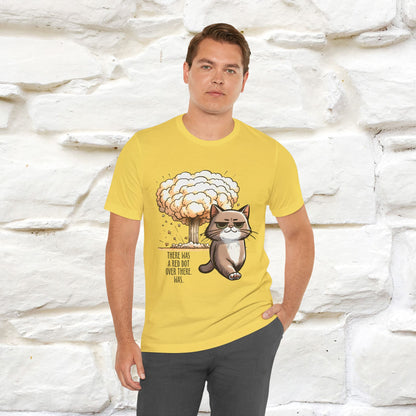 ''The Red Dot Chase'' Funny Cat T-Shirt | Nunu&Miao Studio