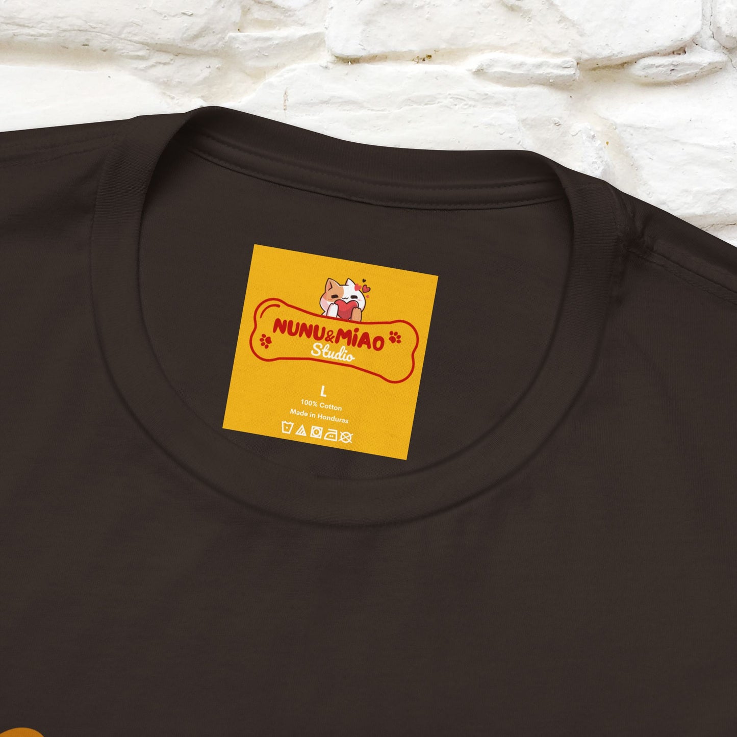 “Molto Buono Cat T-Shirt | Italian-Inspired Cat Shirt for Men & Women | 100% Cotton”