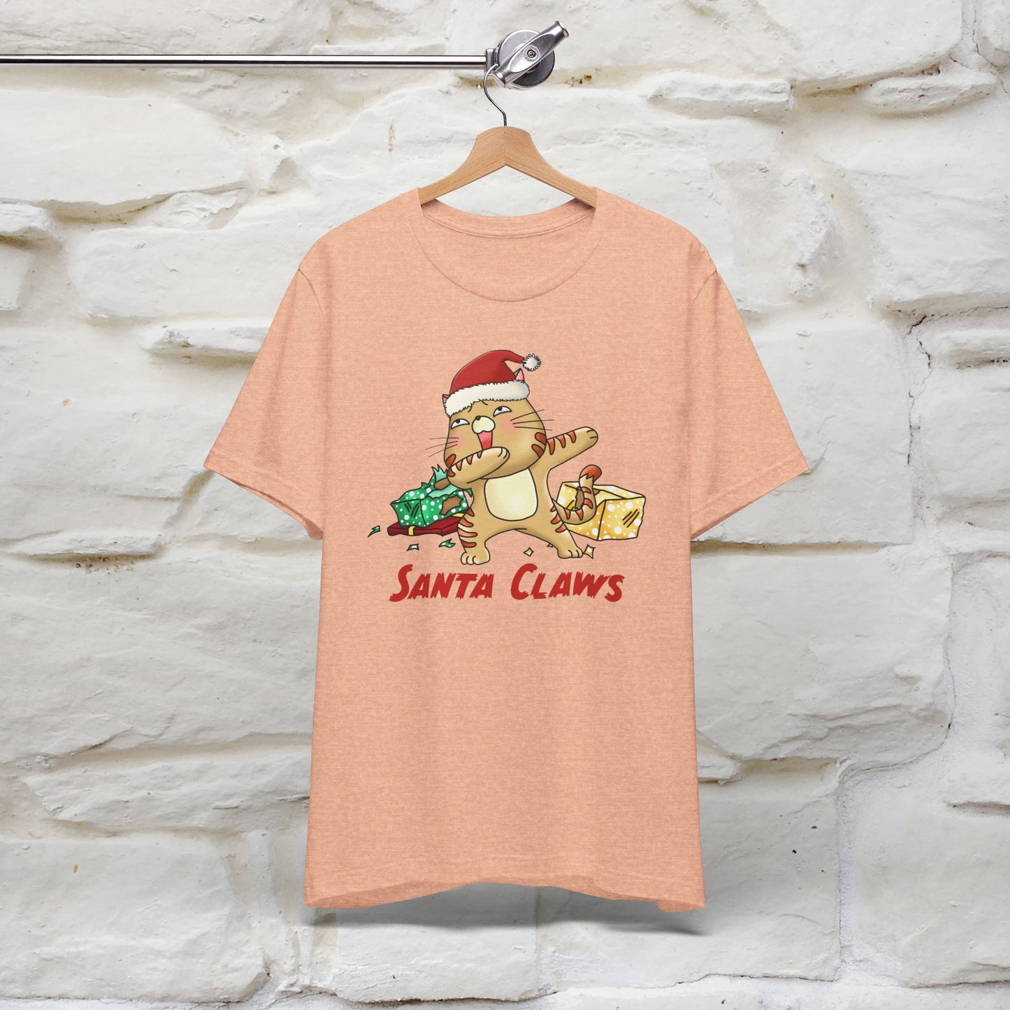 “Funny Santa Claws T-Shirt | Festive Cat Christmas Shirt for Men & Women | 100% Cotton*”