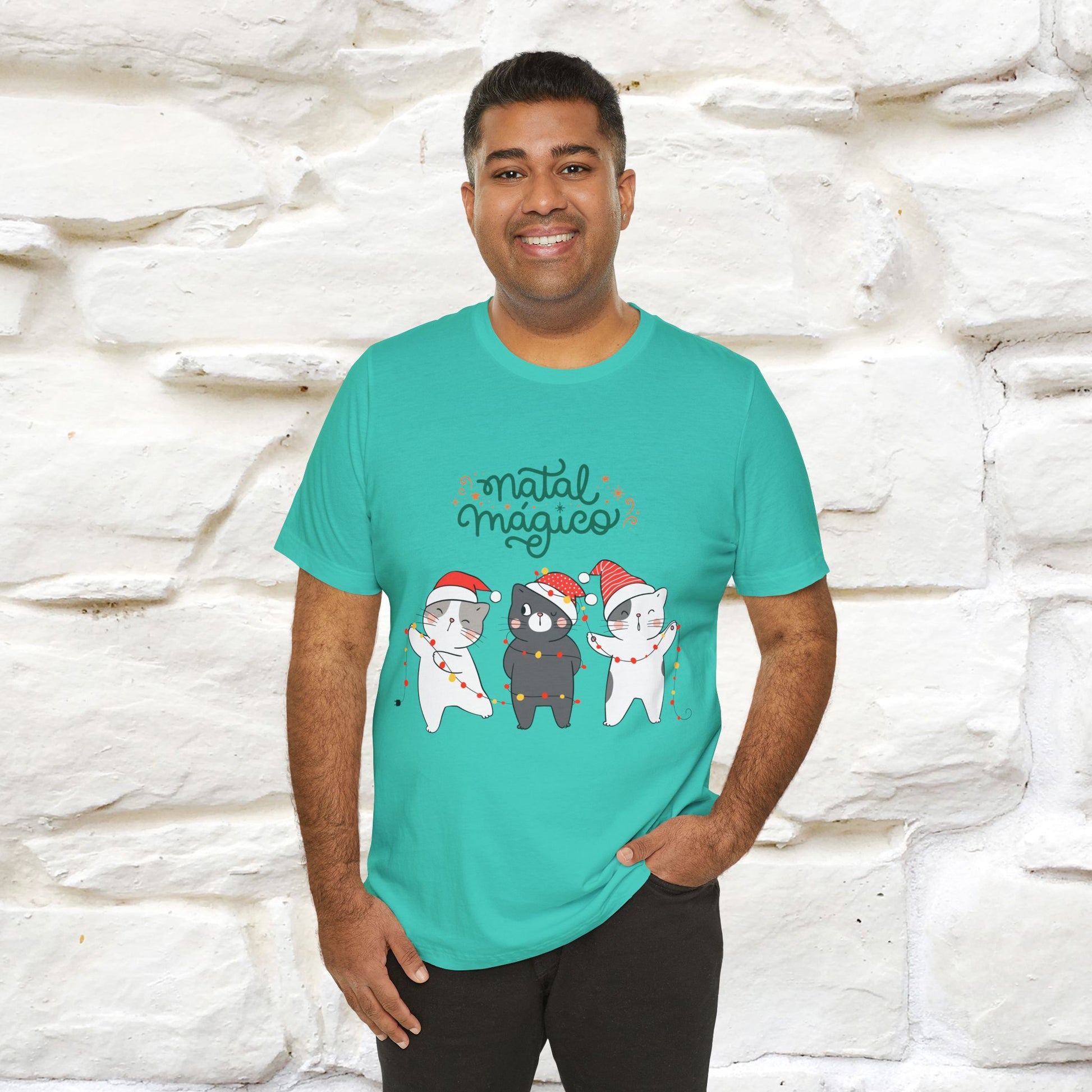 "Natal Magico" Cat T-shirt  |Nunu&Miao Studio - Nunu&Miao Studio