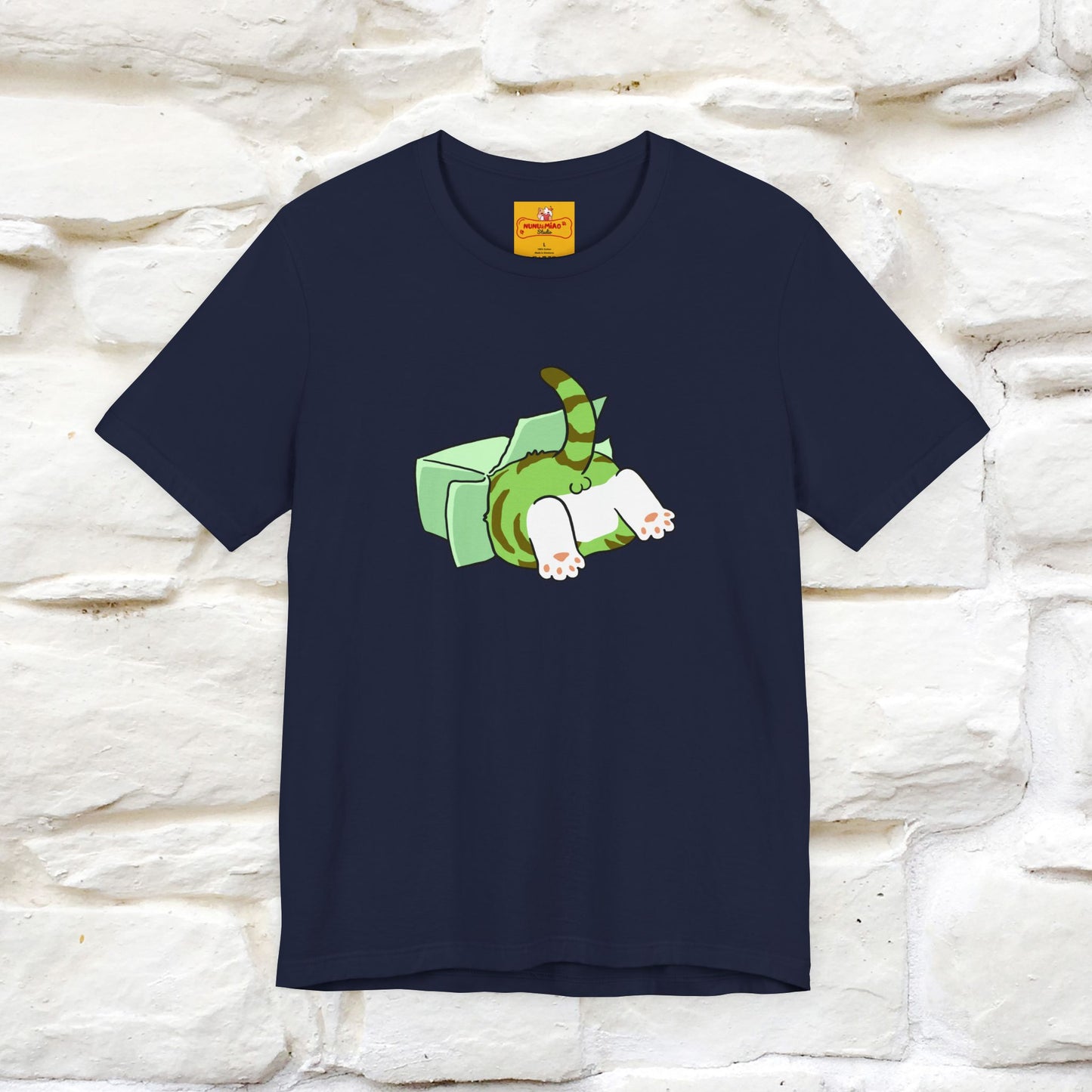 "Think outside the box? No thanks." Cat T-Shirt | Nunu&Miao Studio - Nunu&Miao Studio