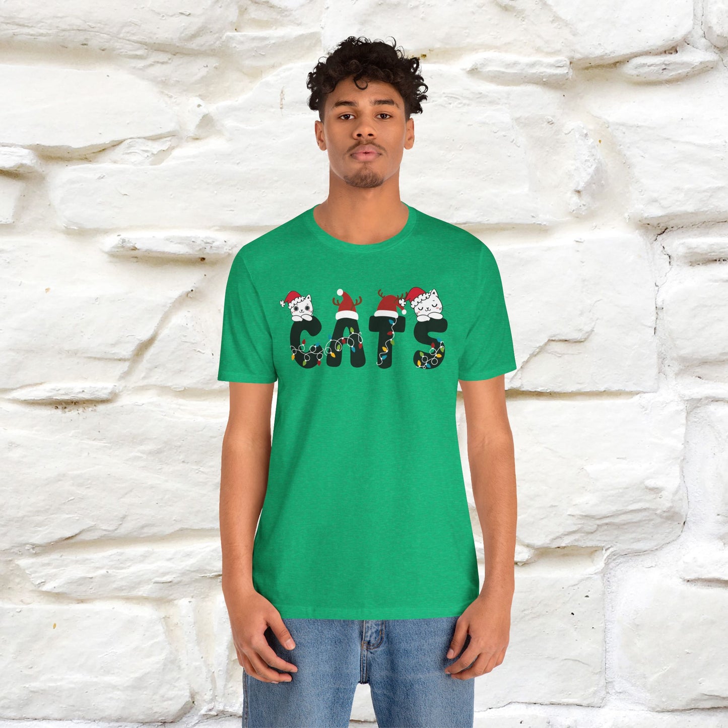 “Cats Christmas T-Shirt | Festive Cat T-Shirt for Men & Women | 100% Cotton”