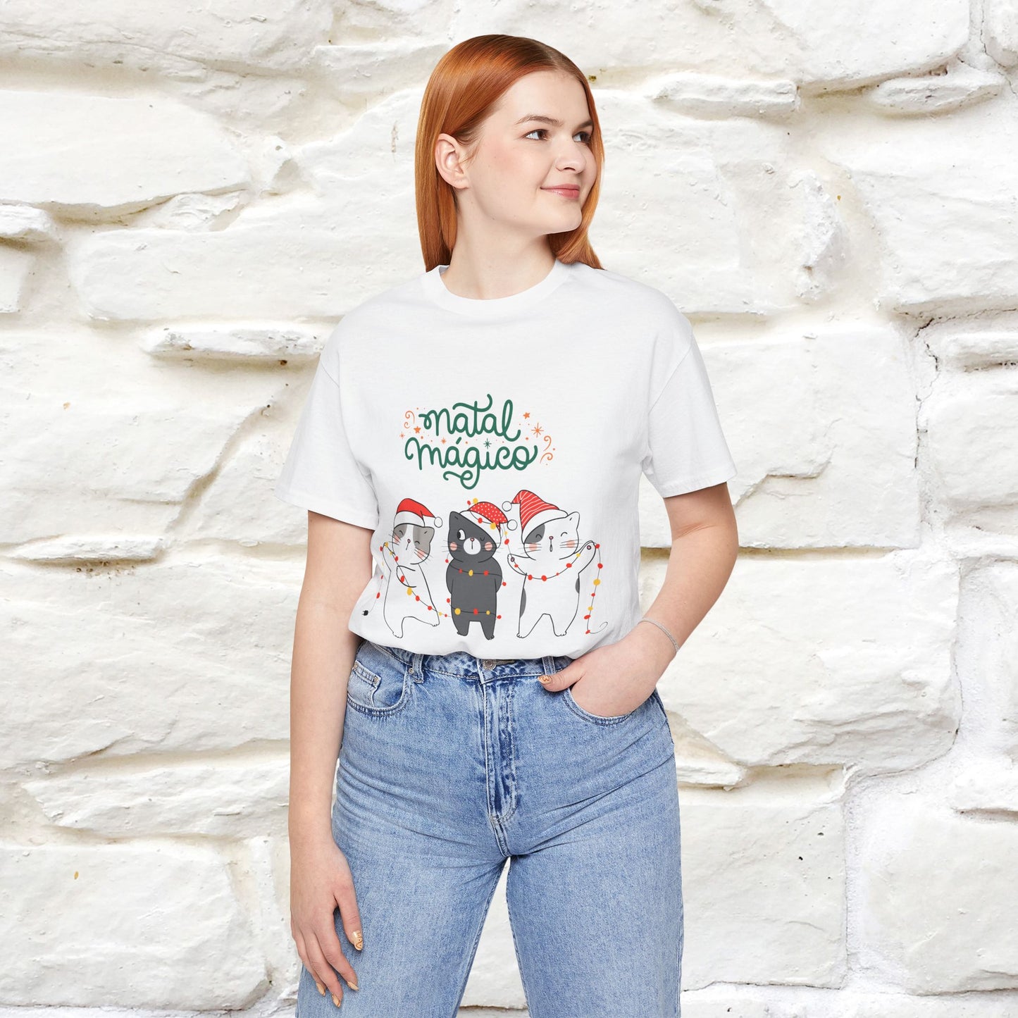 "Natal Magico" Cat T-shirt  |Nunu&Miao Studio - Nunu&Miao Studio