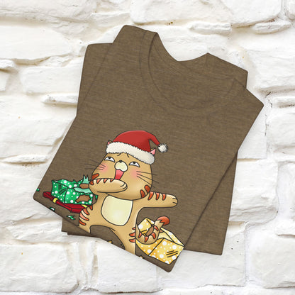 “Funny Santa Claws T-Shirt | Festive Cat Christmas Shirt for Men & Women | 100% Cotton*”