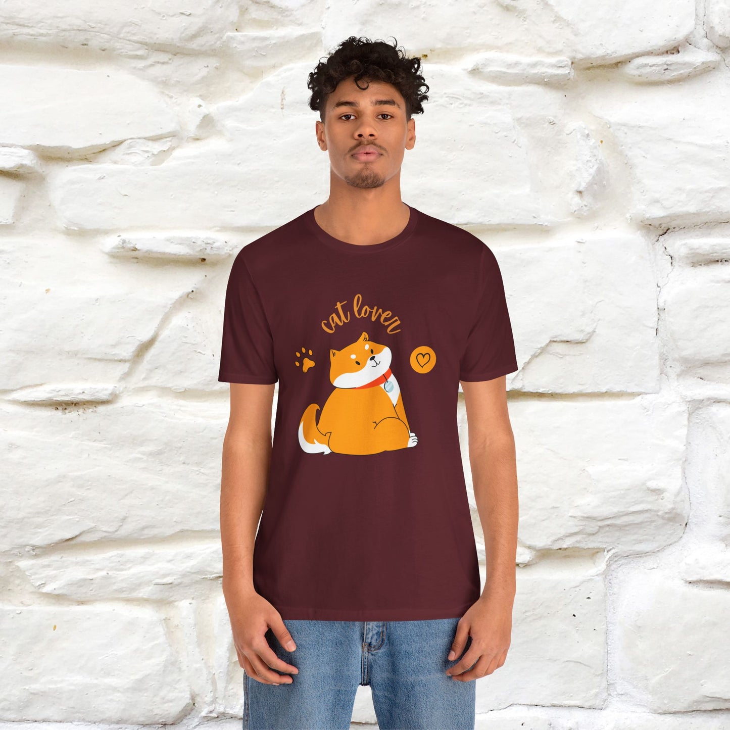 "Cat Lover" T-Shirt for Men & Women | 100% Cotton | Purrfect Gift for Cat Enthusiasts