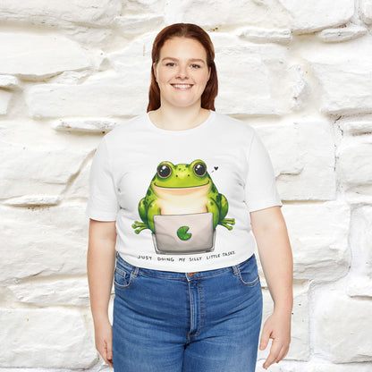 "Just Doing My Silly Little Things." |Funny T-Shirt | Nunu&Miao Studio
