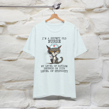 ''I am  a Grumpy Old Nurse'' T-shirt for Man 100% Cotton* - Nunu&Miao Studio