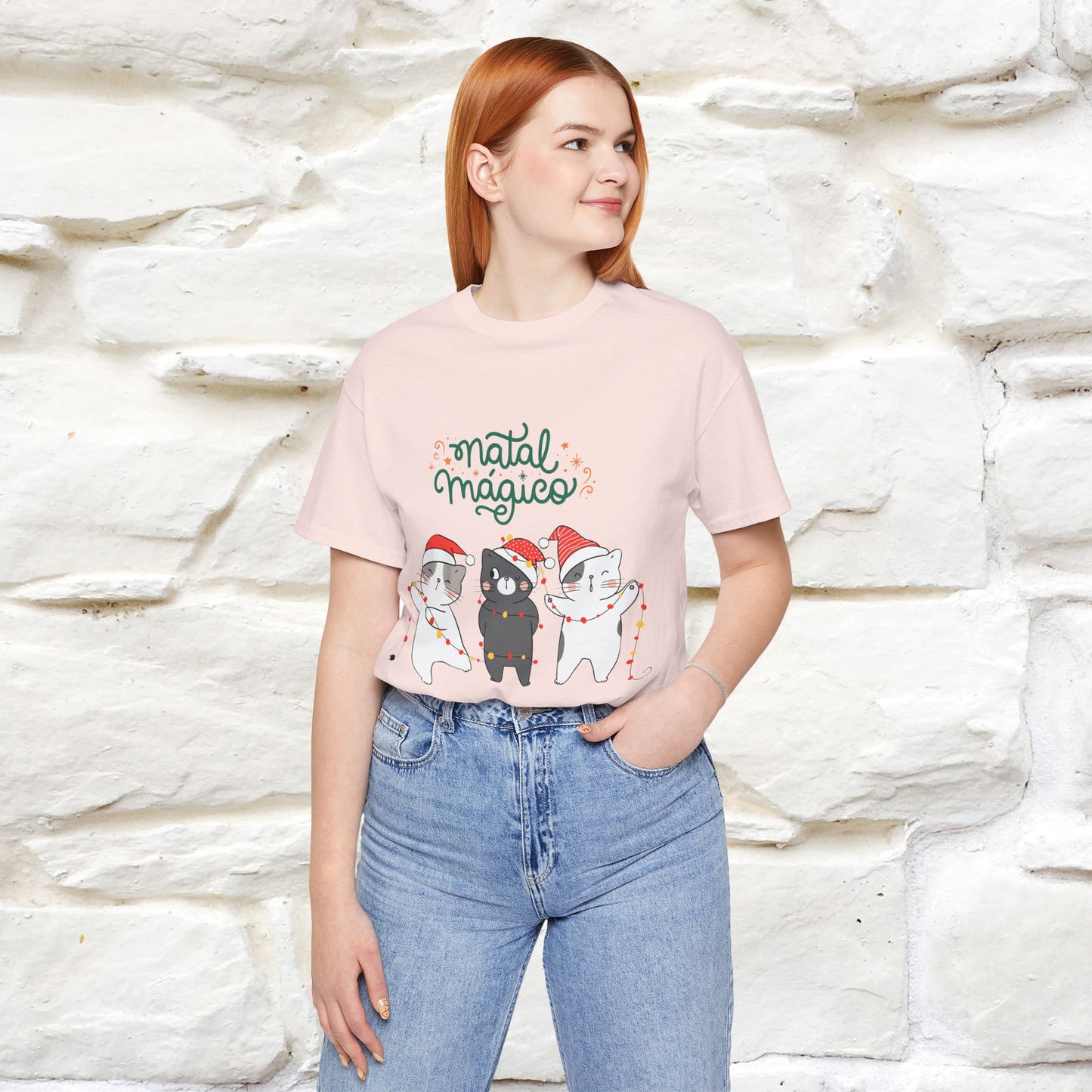 "Natal Magico" Cat T-shirt  |Nunu&Miao Studio - Nunu&Miao Studio