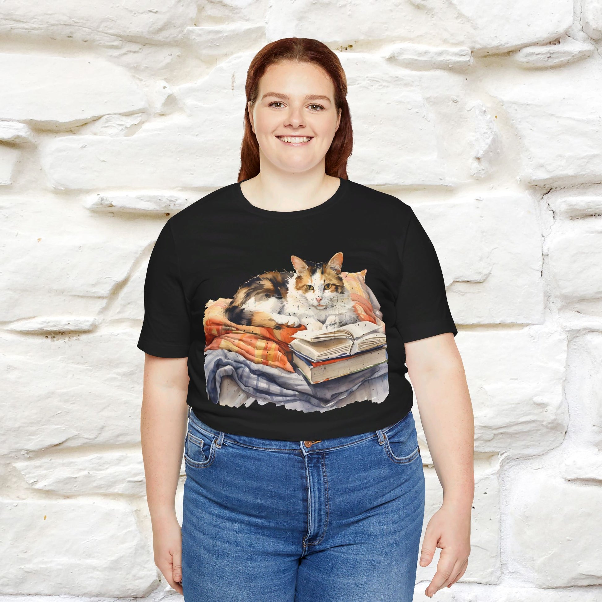 "Literary Catnap" T-shirt for Women 100% Cotton* - Nunu&Miao Studio