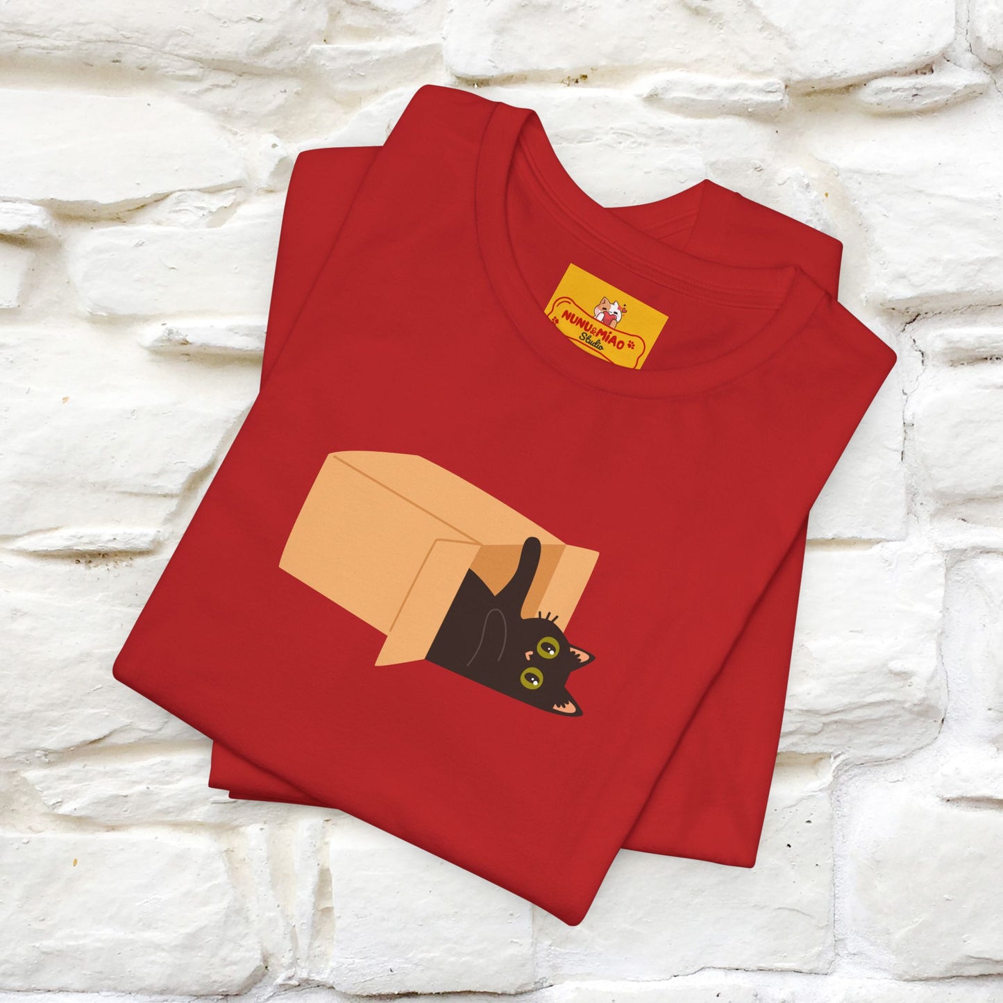 "Think Like There Is No Box" Cat T-Shirt| Front & Back Design | Nunu&Miao Studio