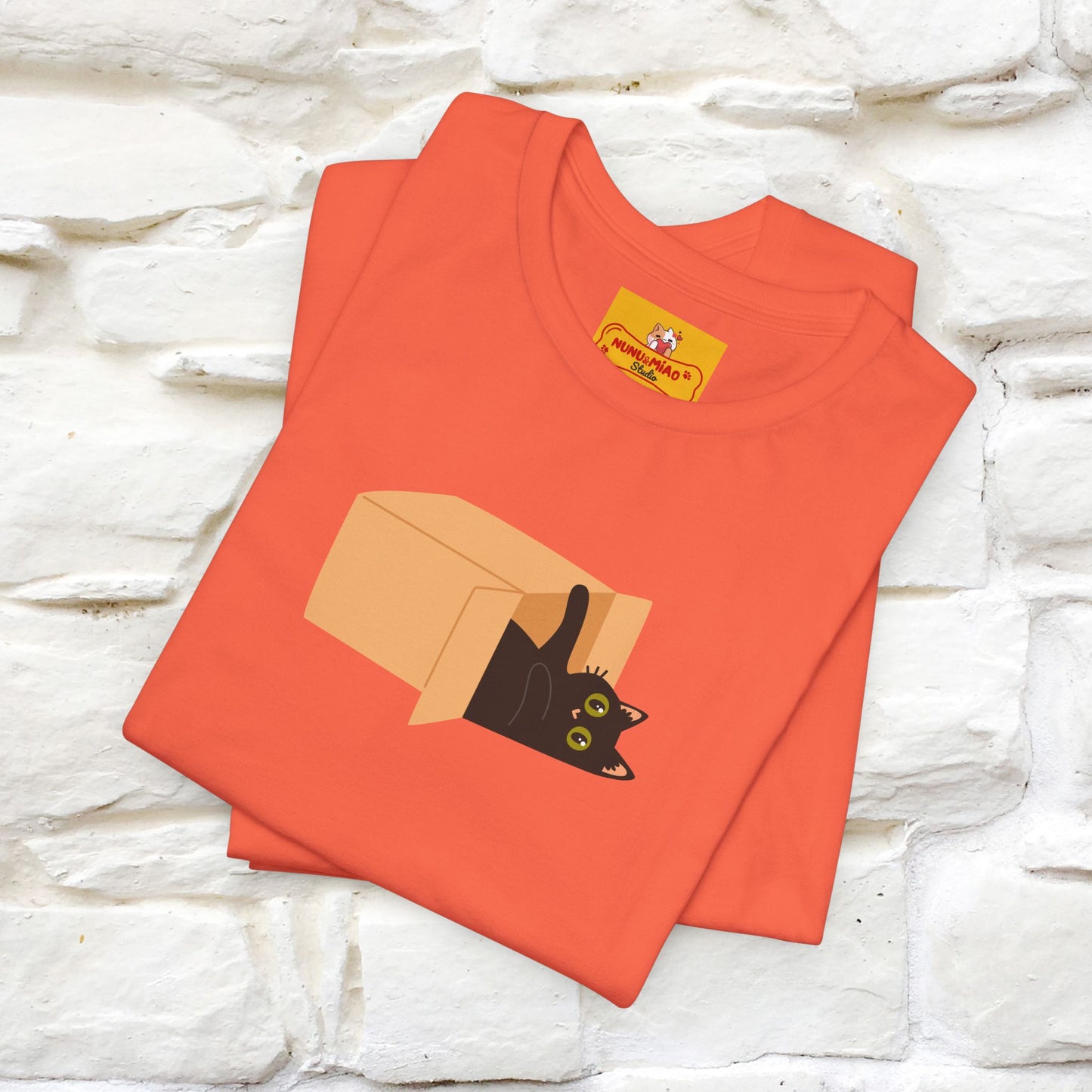 "Think Like There Is No Box" Cat T-Shirt| Front & Back Design | Nunu&Miao Studio