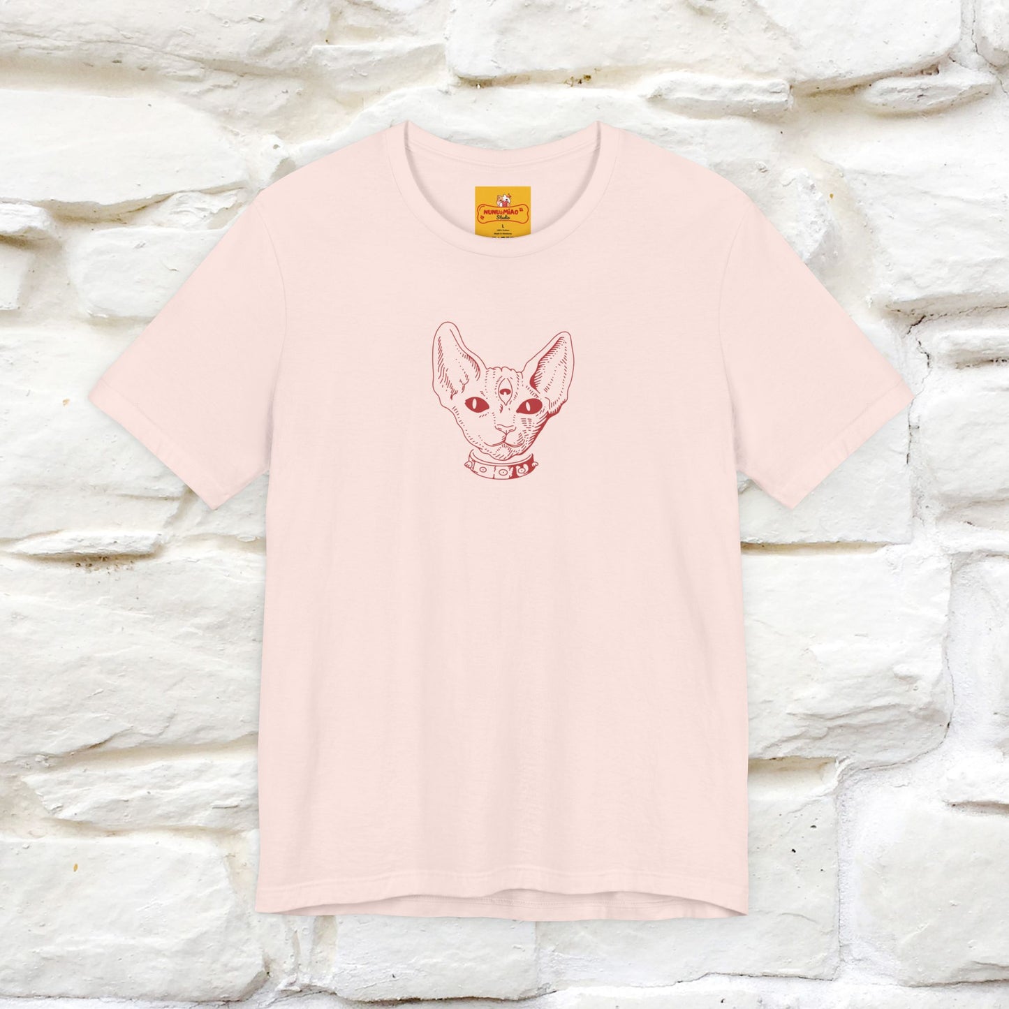 ''Illusion'' Cat T-Shirt Front and Back Design | Nunu&Miao Studio