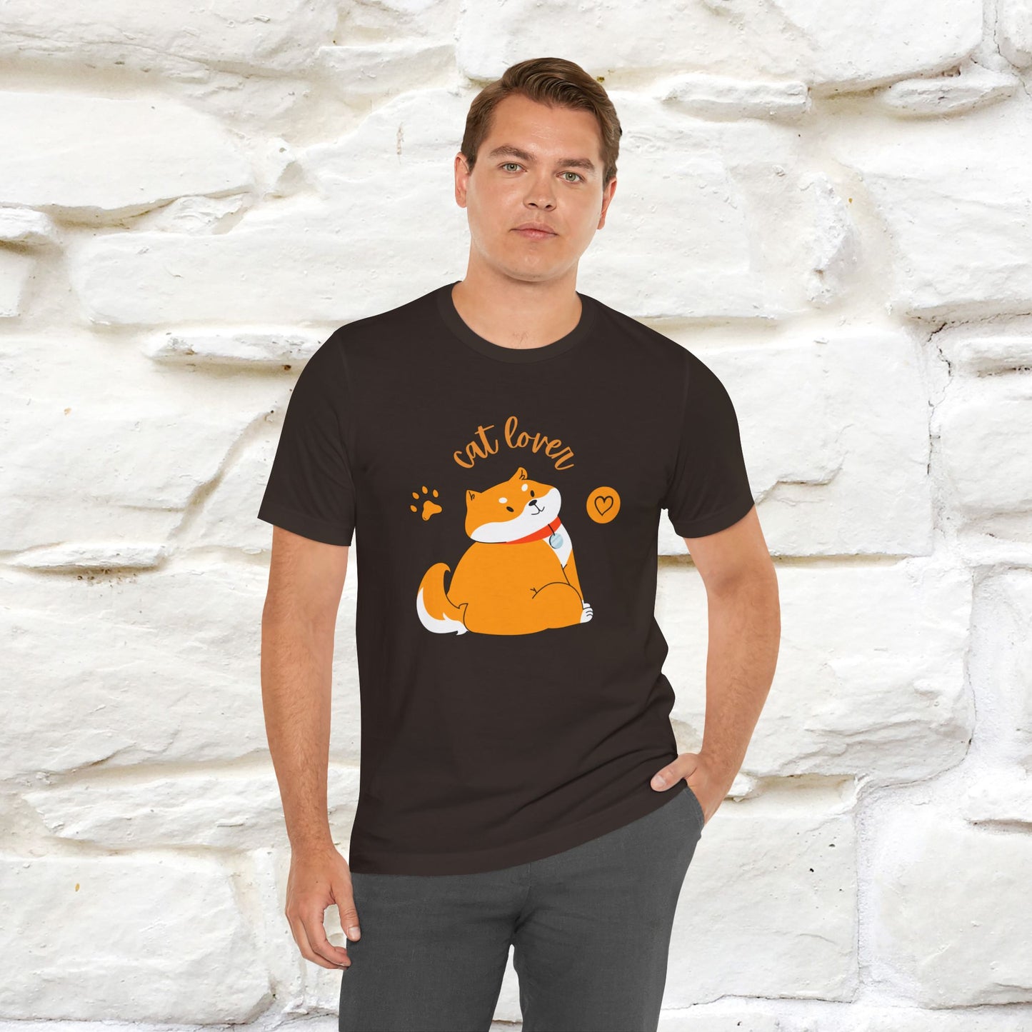 "Cat Lover" T-Shirt for Men & Women | 100% Cotton | Purrfect Gift for Cat Enthusiasts