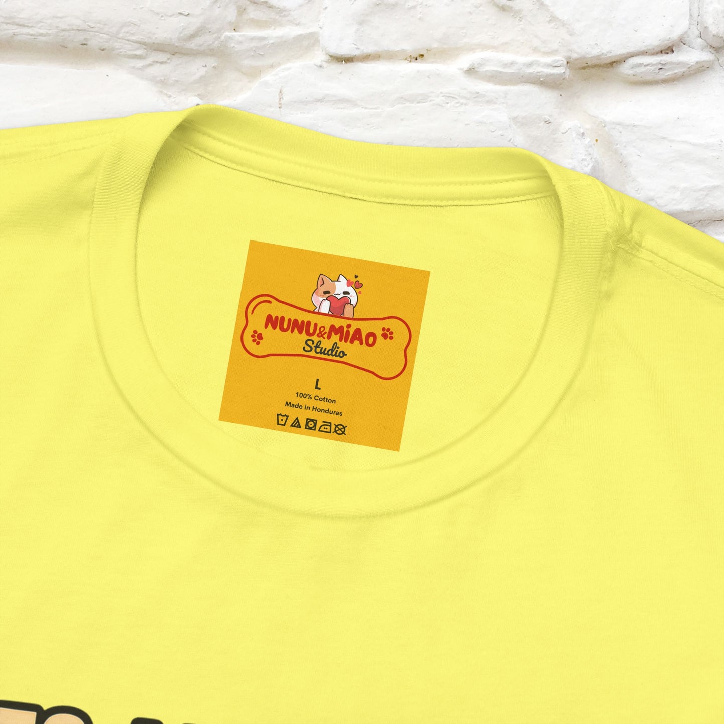 ''Yes, I Look Busy. No I'm Not.''|  Sarcastic Cat T-Shirt | Nunu&Miao Studio