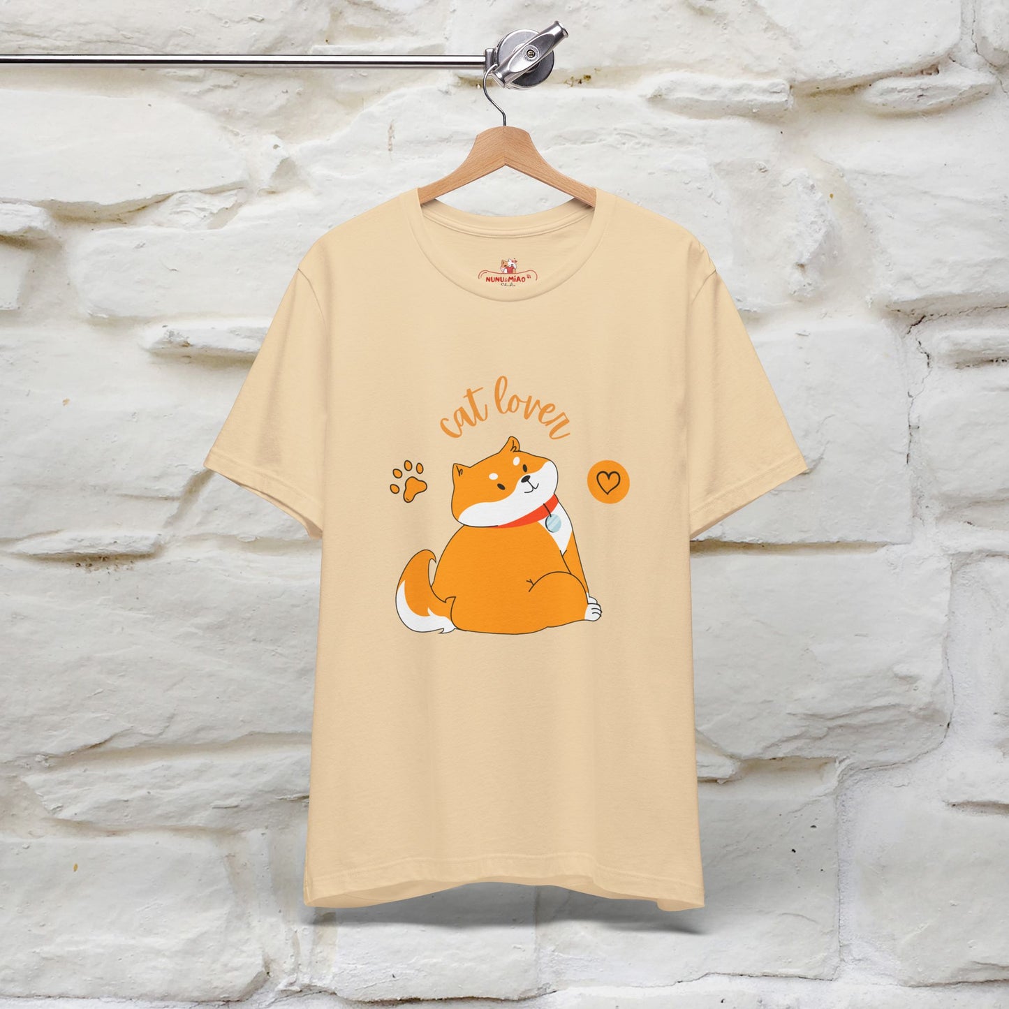 "Cat Lover" T-Shirt for Men & Women | 100% Cotton* | Purrfect Gift for Cat Enthusiasts