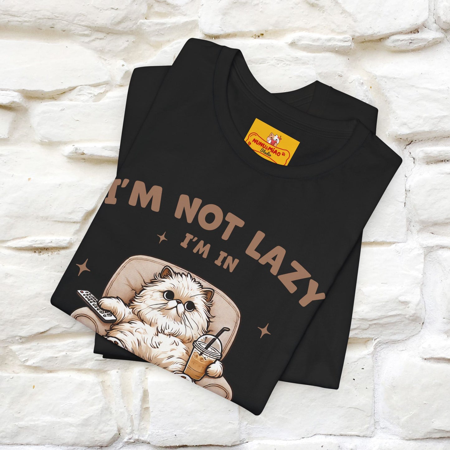 "I'm Not Lazy I'm In Energy-Saving Mode " Cat T-shirt |Nunu&Miao Studio