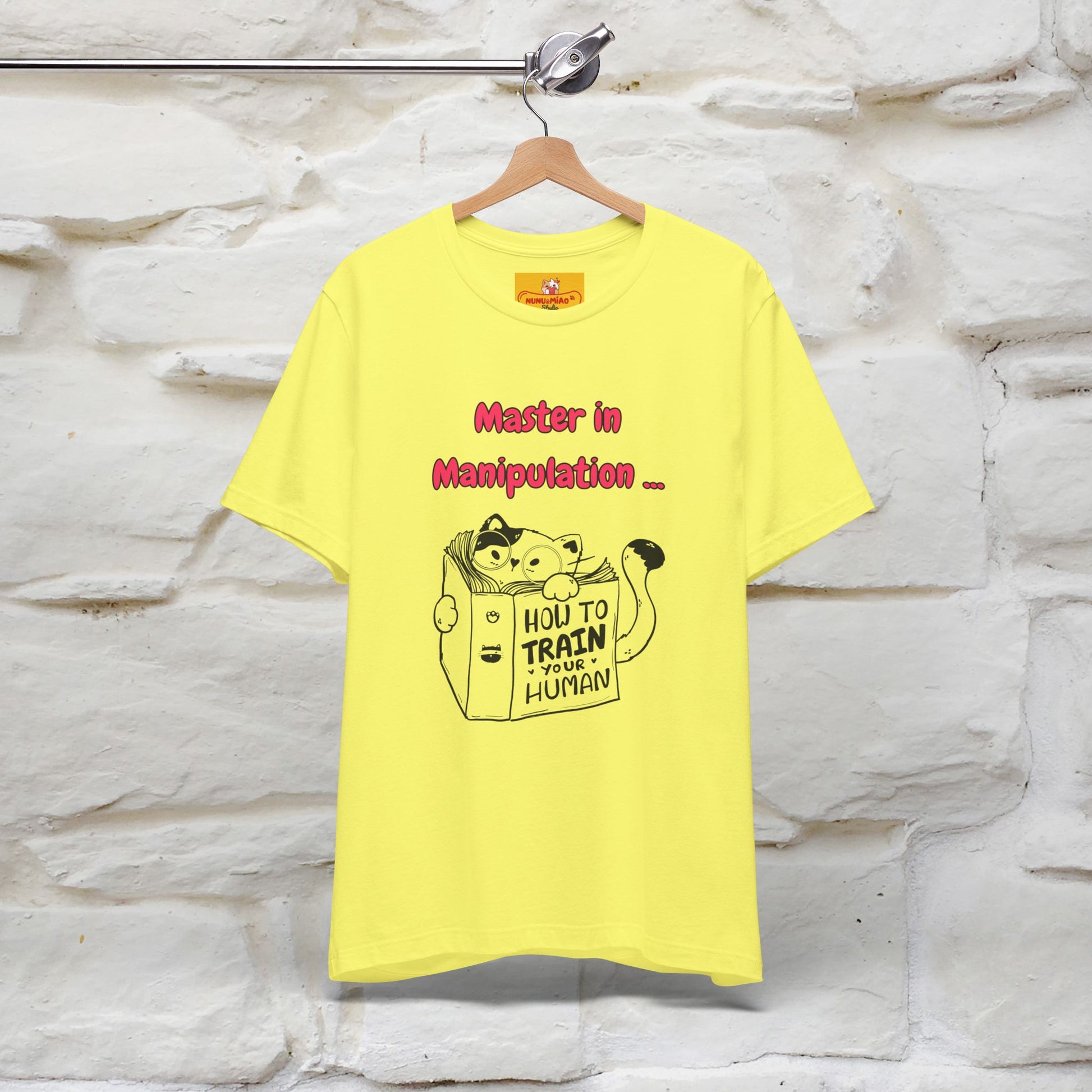 ''Master In Manipulation. How To Train Your Human '' Cat T-Shirt | Nunu&Miao Studio - Nunu&Miao Studio