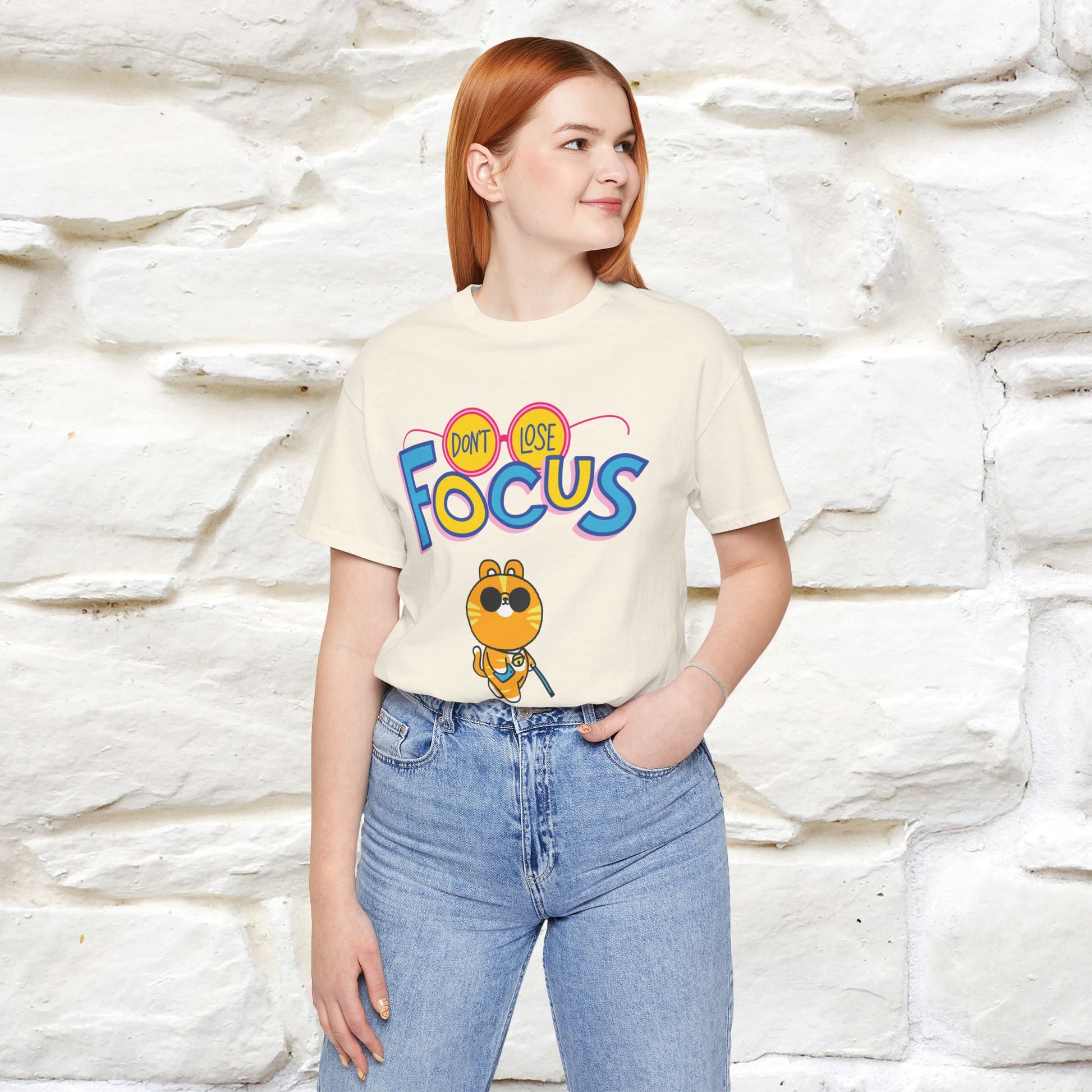 ''Don’t Lose Focus'' Cat T-Shirt | Nunu&Miao Studio - Nunu&Miao Studio