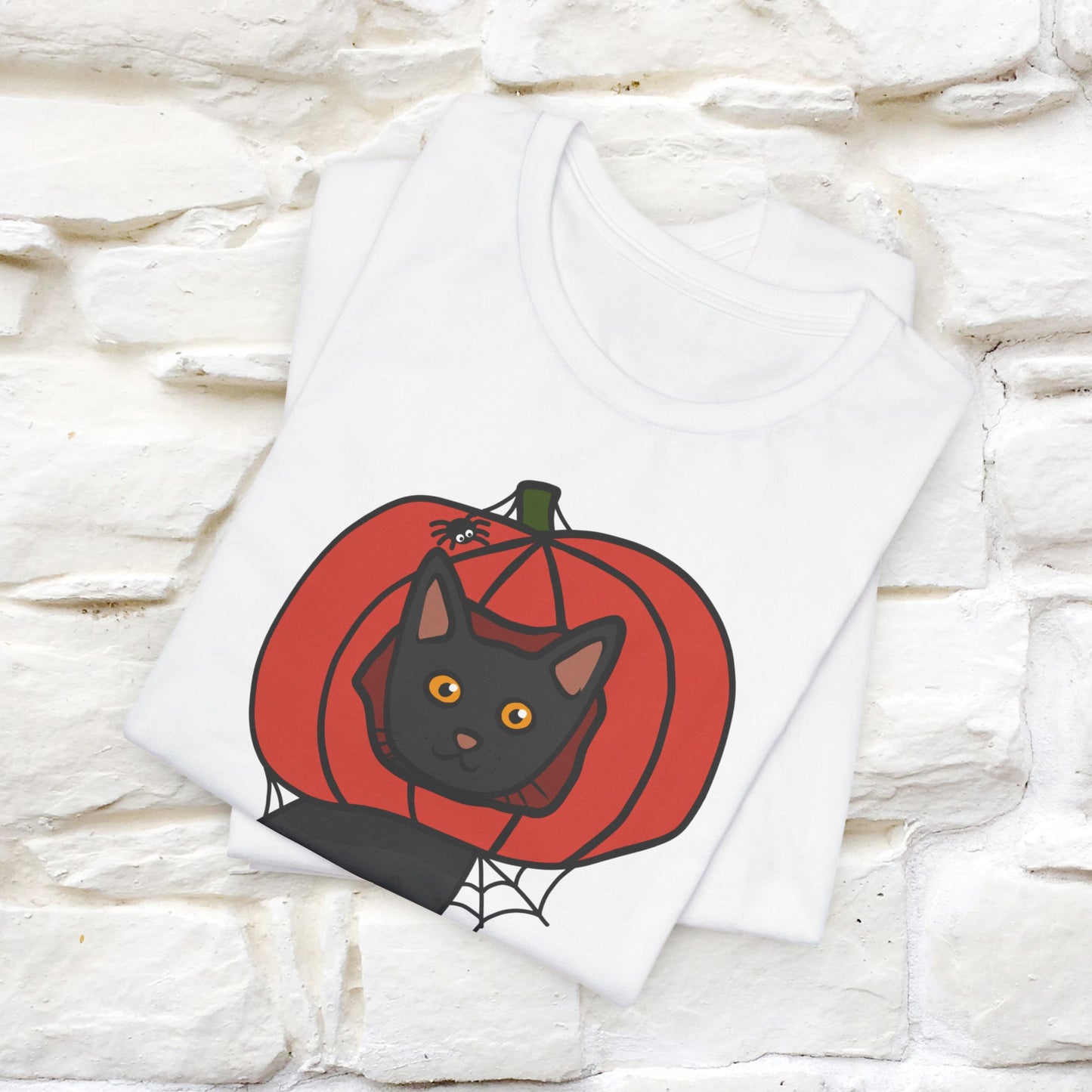 ''Black Cat And The Pumkin'' Unisex T-shirt 100% Cotton*