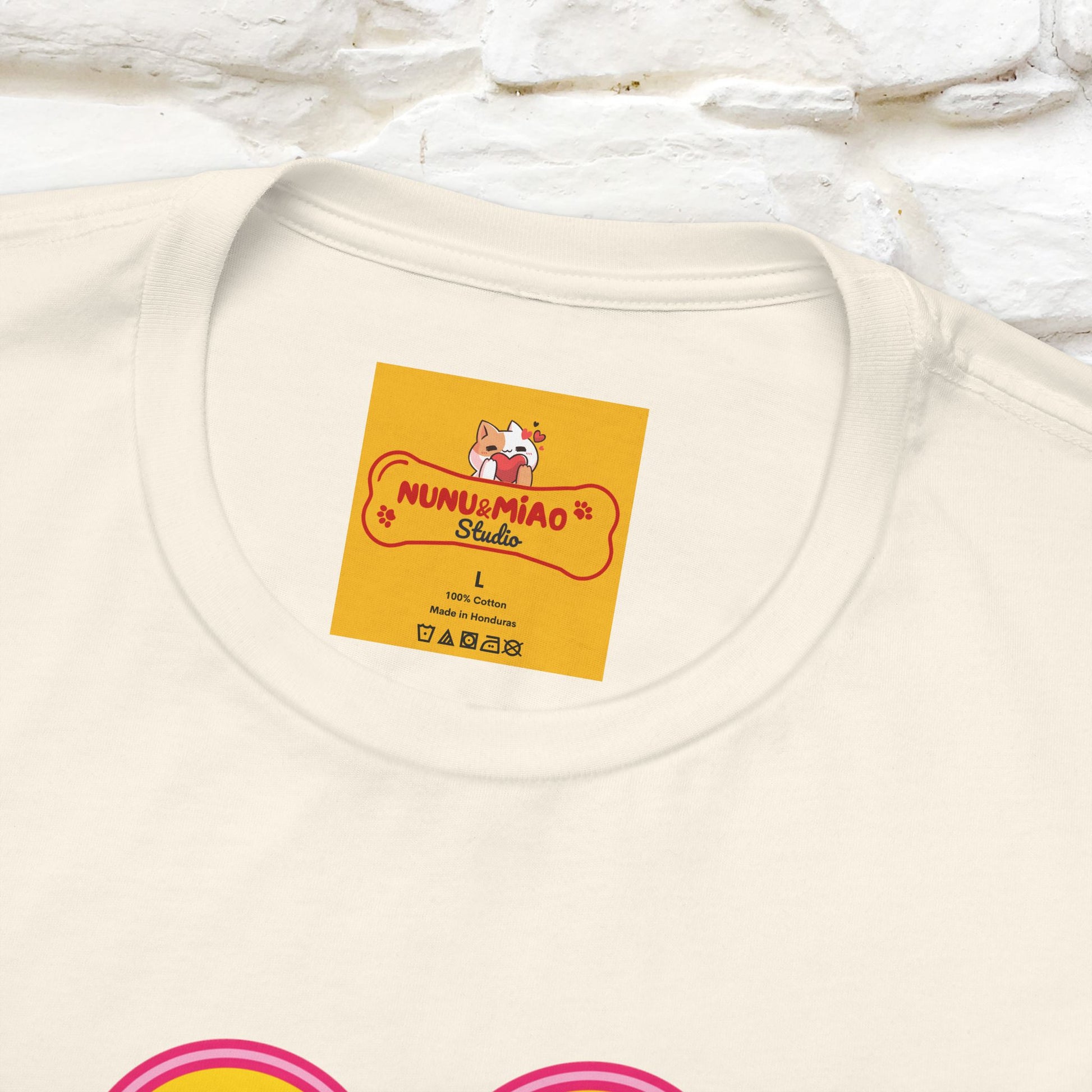 ''Don’t Lose Focus'' Cat T-Shirt | Nunu&Miao Studio - Nunu&Miao Studio