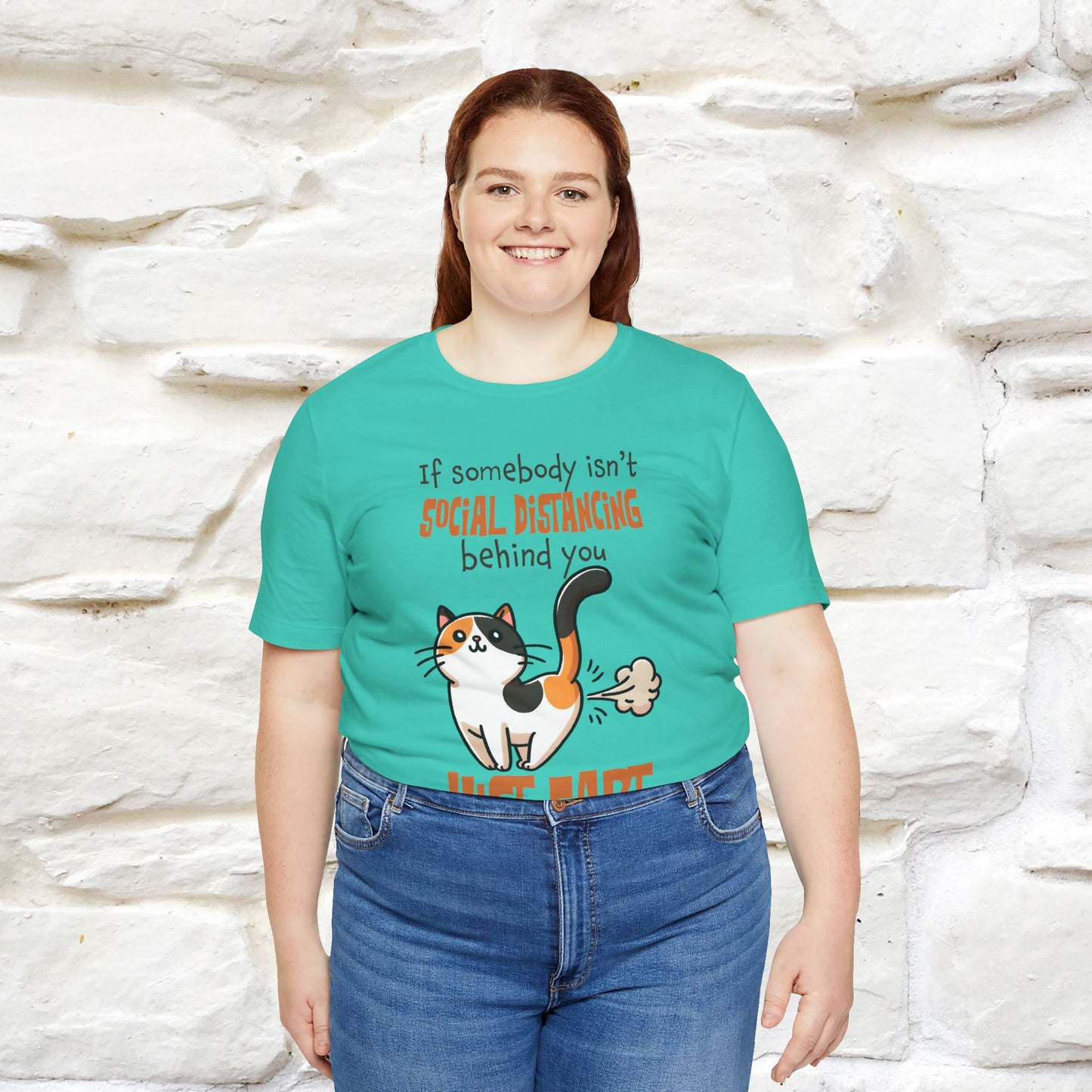 ''If Somebody Isn't Socila Distancing ...'' | Cat T-Shirt  | Nunu&Miao Studio