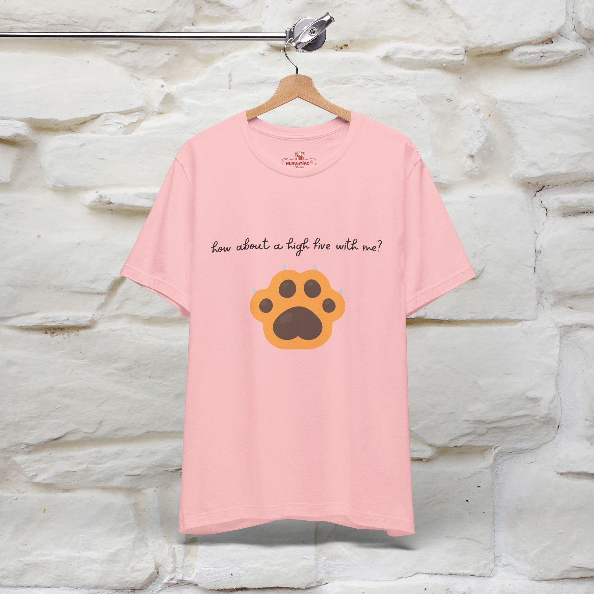 "How About A High Five With Me?" Cat T-shirt for Men & Women | 100% Cotton* - Nunu&Miao Studio