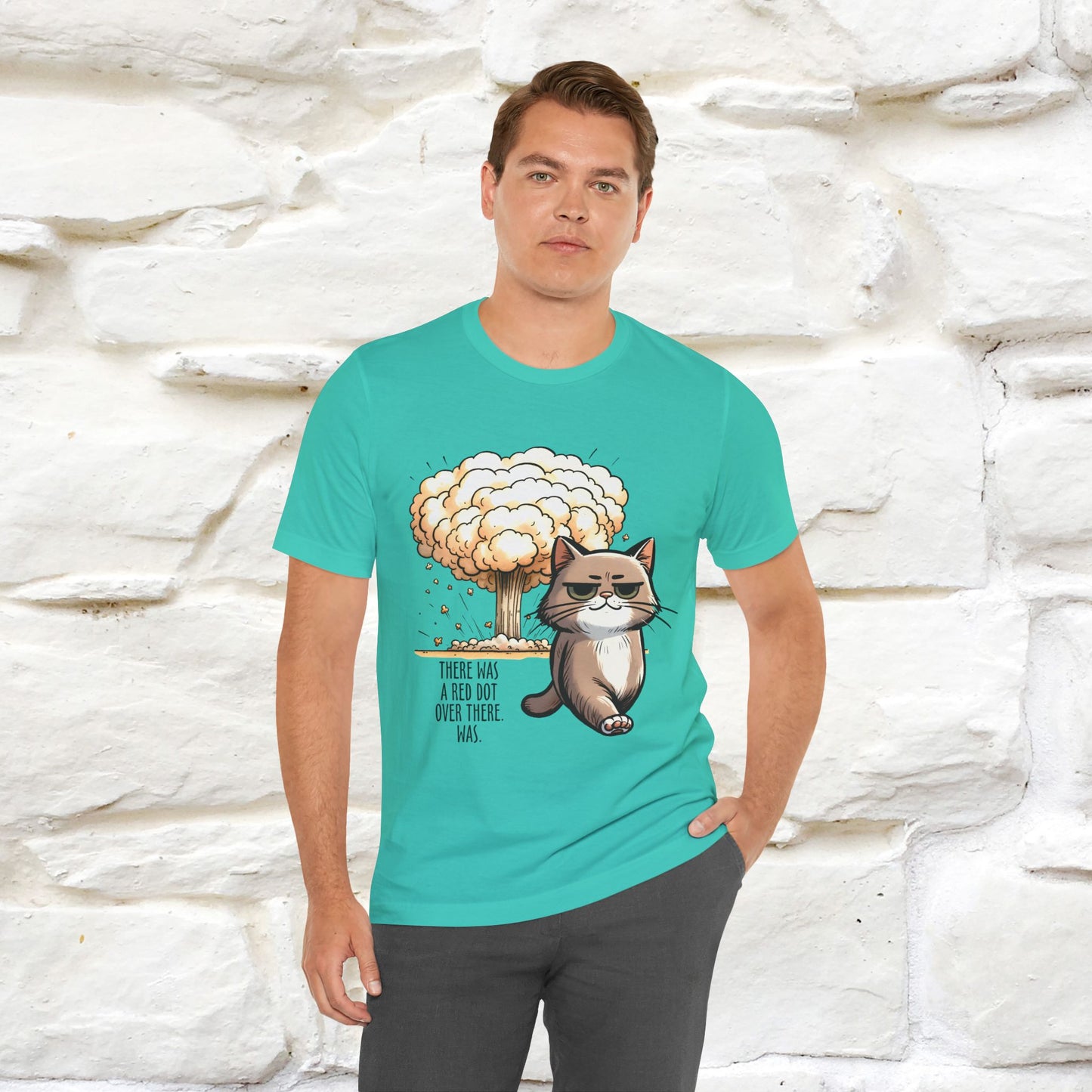 ''The Red Dot Chase'' Funny Cat T-Shirt | Nunu&Miao Studio