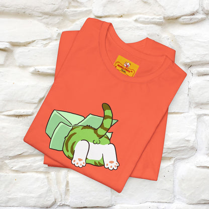 "Think outside the box? No thanks." Cat T-Shirt | Nunu&Miao Studio