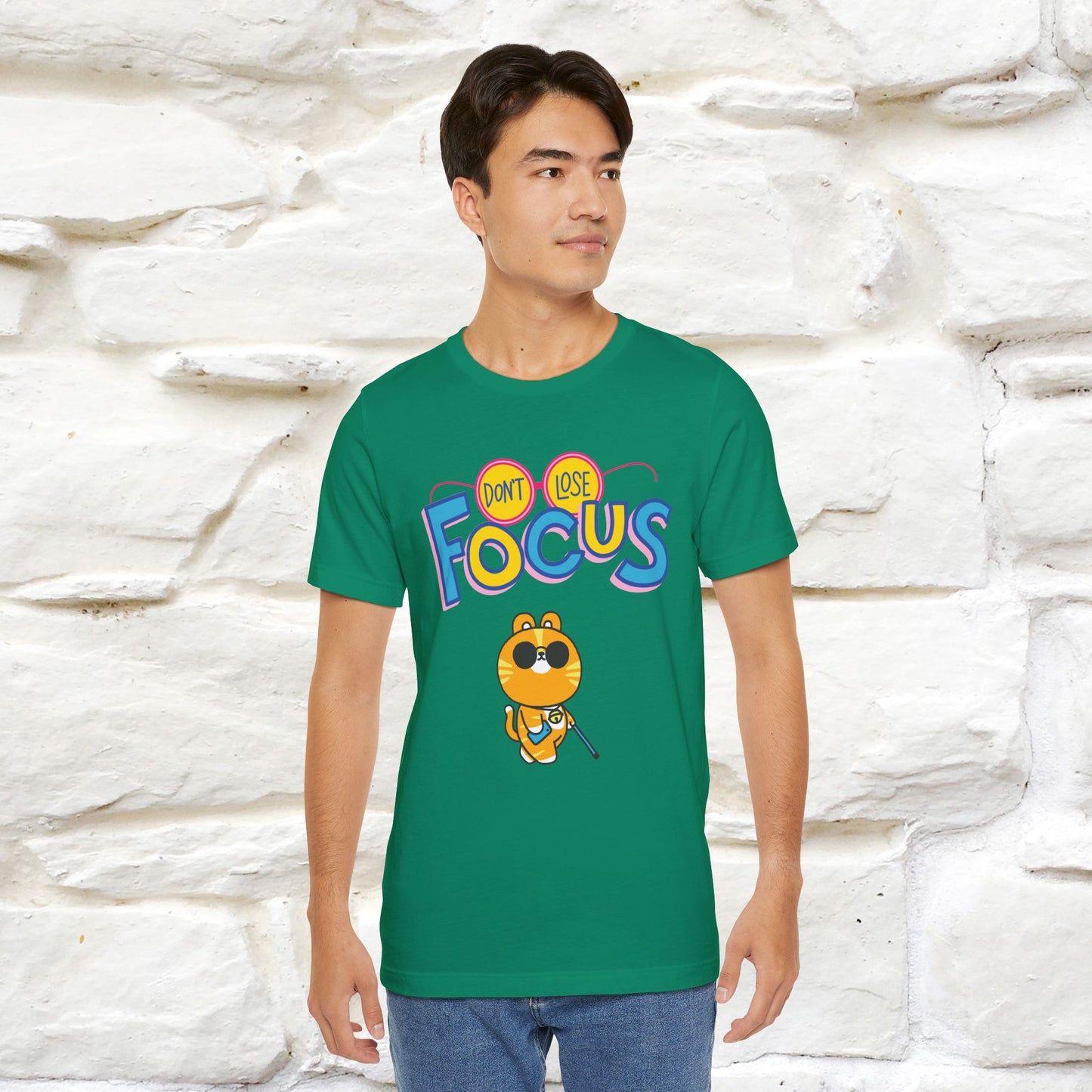 ''Don’t Lose Focus'' Cat T-Shirt | Nunu&Miao Studio