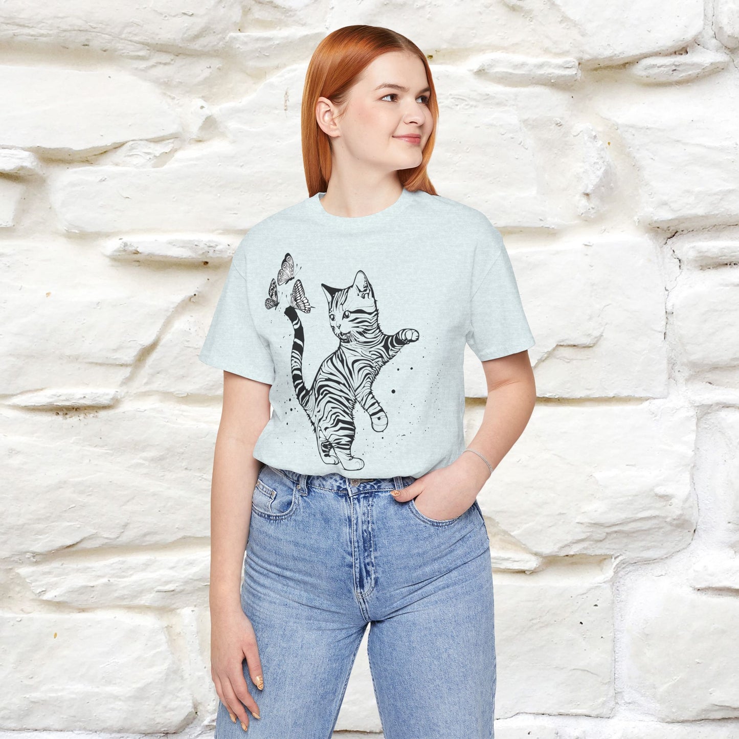 "The cat And The Butterfly" Cat T-shirt for Men & Women | 100% Cotton* 🐾