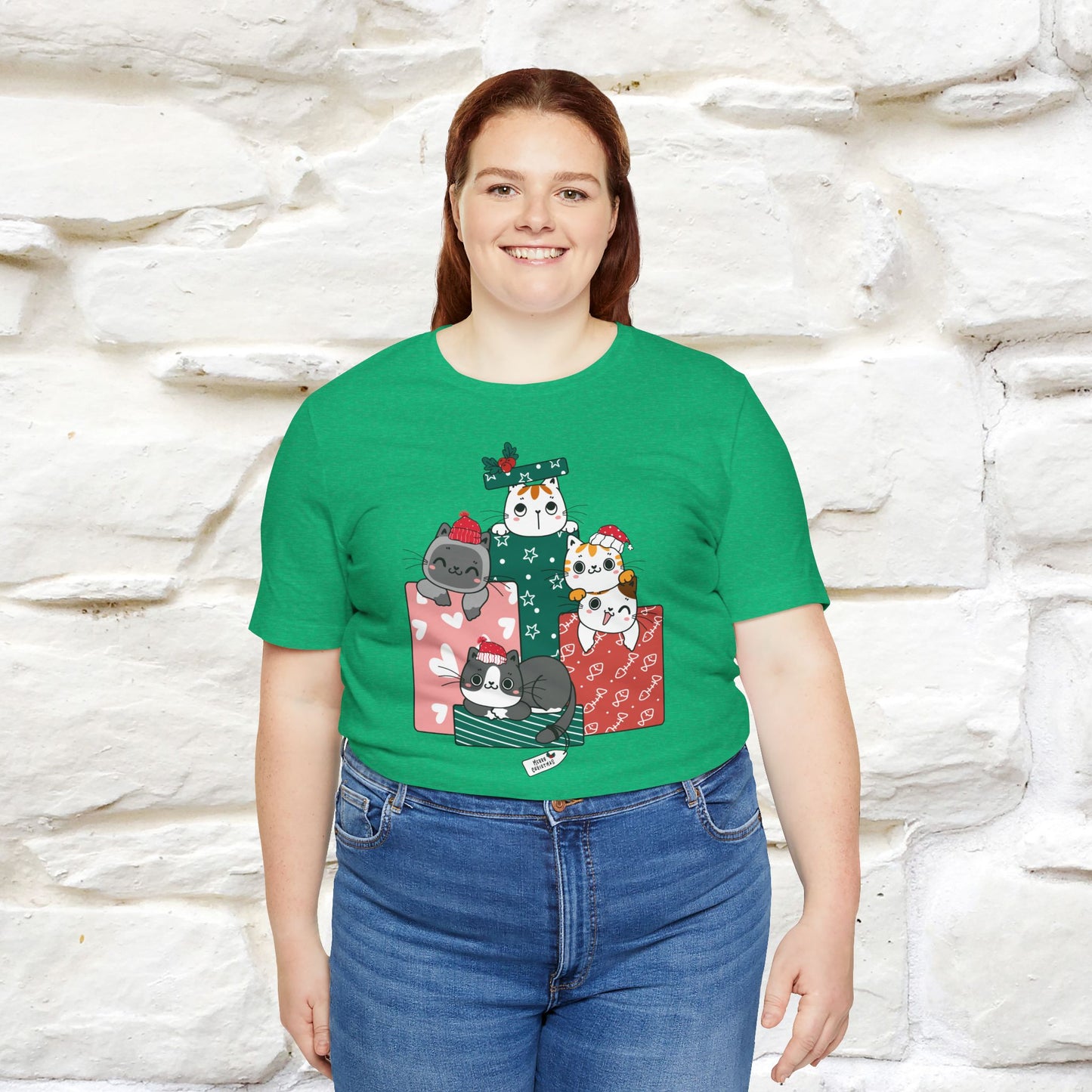 Christmas Cat Gift T-Shirt | Perfect Holiday Cat Shirt for Men & Women | 100% Cotton