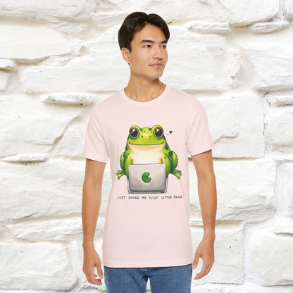 "Just Doing My Silly Little Things." |Funny T-Shirt | Nunu&Miao Studio