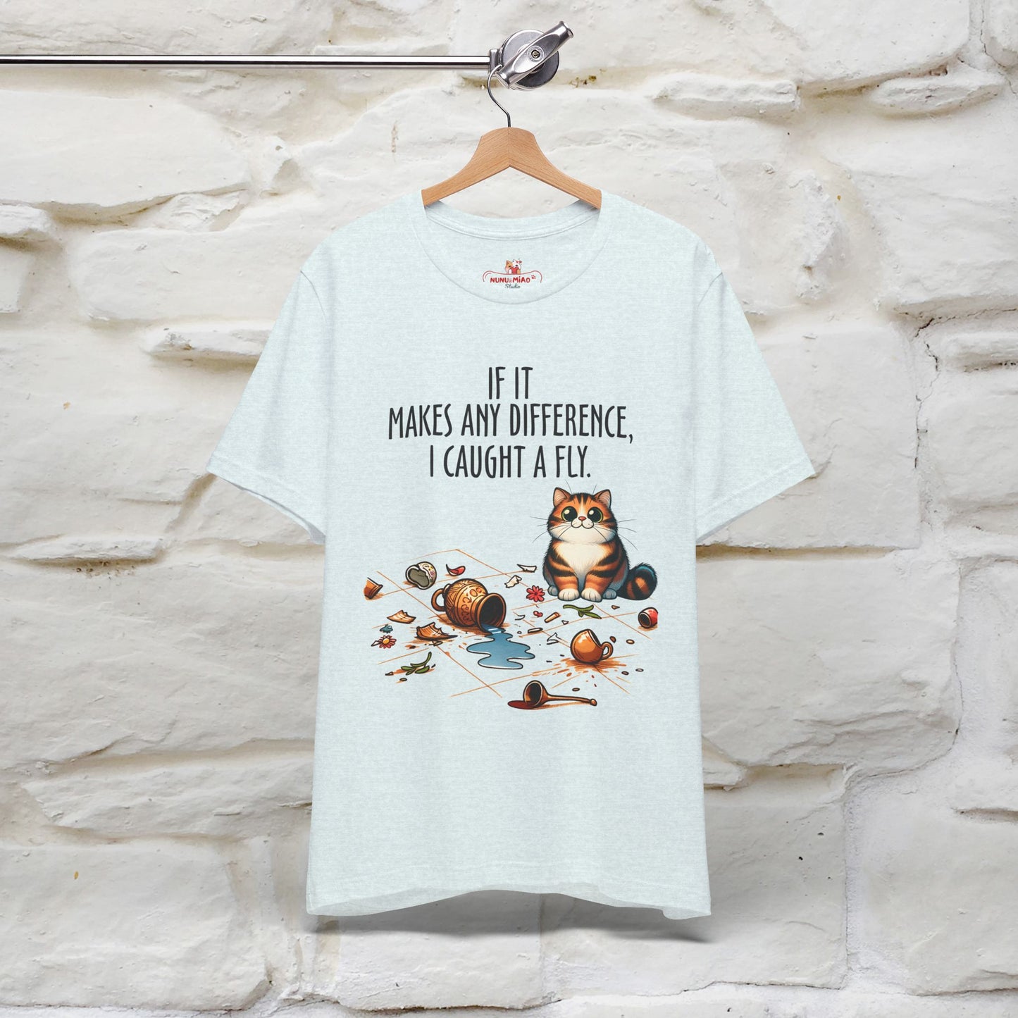 "If It Makes Any Difference, I Caught A Fly" Funny Cat T-Shirt for Men & Women | 100% Cotton* 🐾