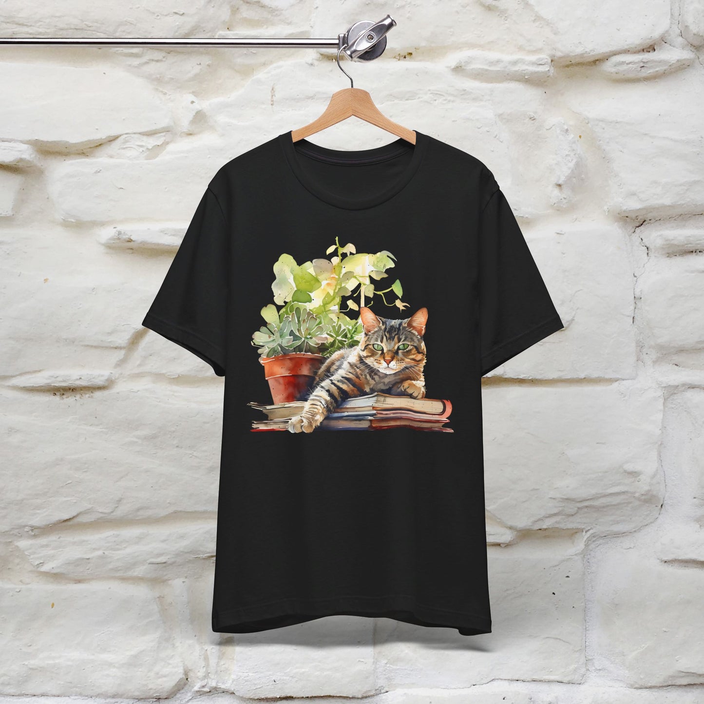 "Feline Bibliophile" T-shirt for Women 100% Cotton* - Nunu&Miao Studio