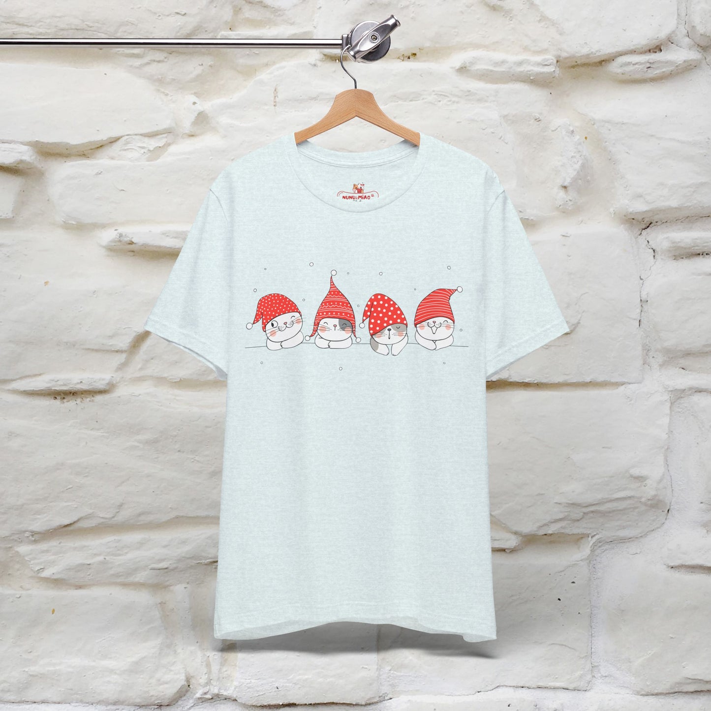 Christmas Cute Cats T-shirt for Men & Women | 100% Cotton* 🐾