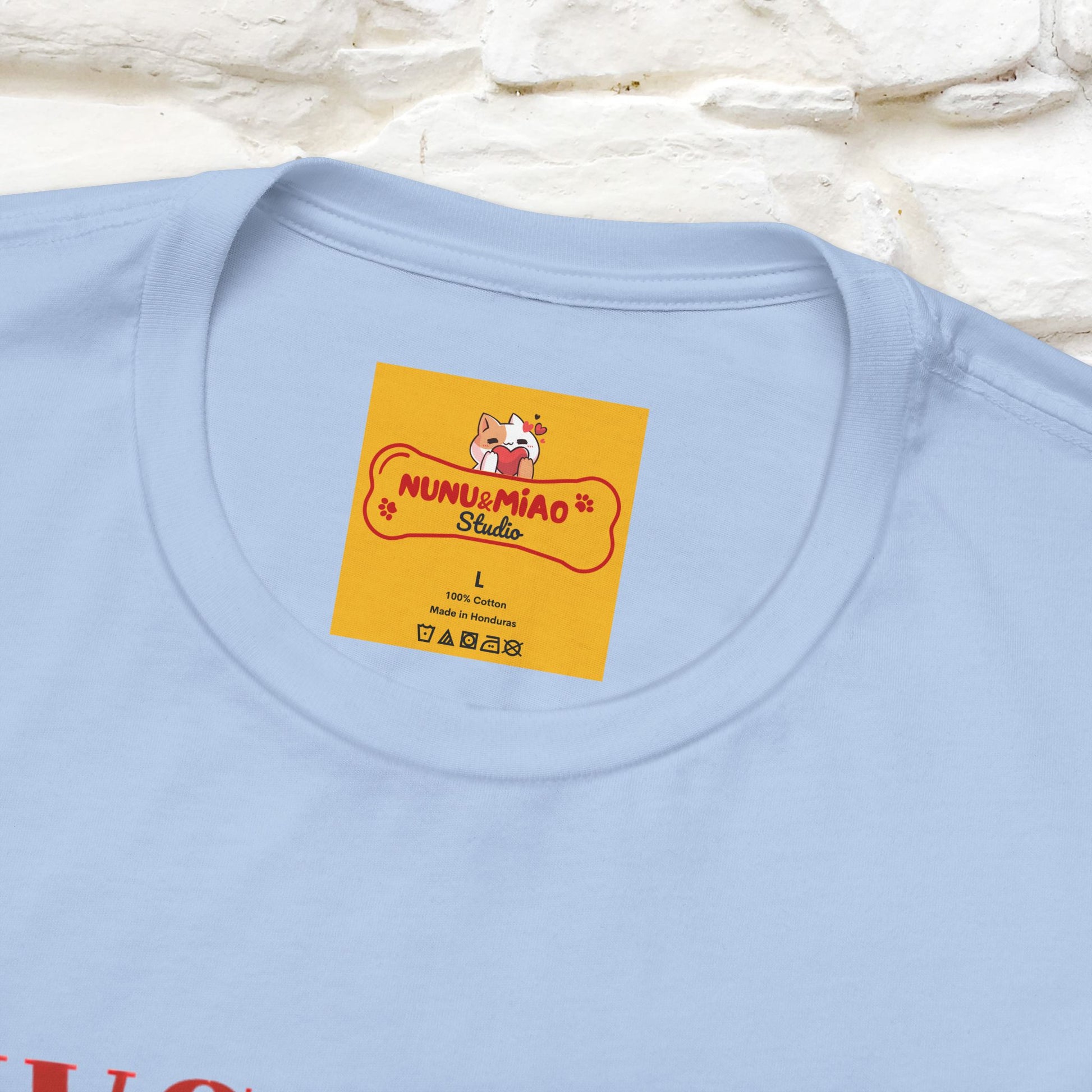 Paws N' Roses T-Shirt | Rock-Inspired Cat Lover  | Nunu&Miao Studio - Nunu&Miao Studio