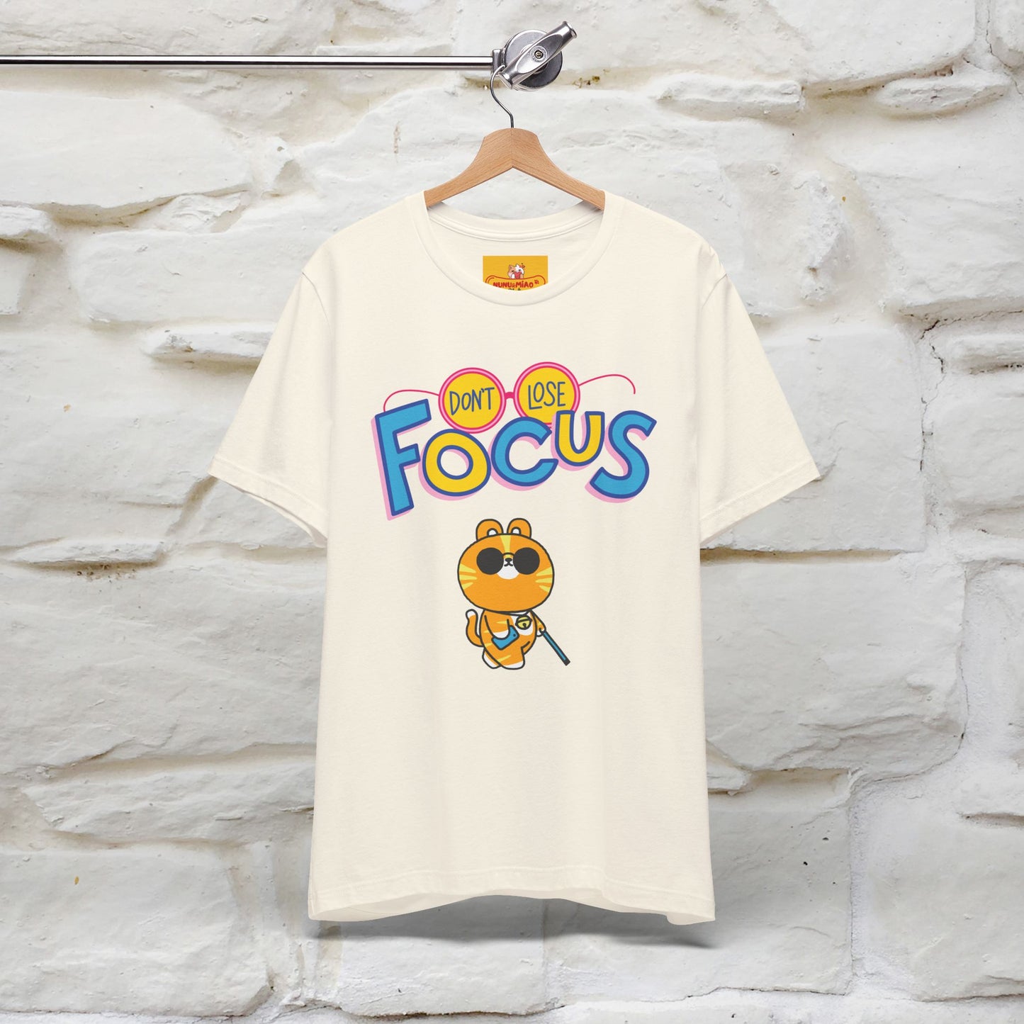 ''Don’t Lose Focus'' Cat T-Shirt | Nunu&Miao Studio - Nunu&Miao Studio