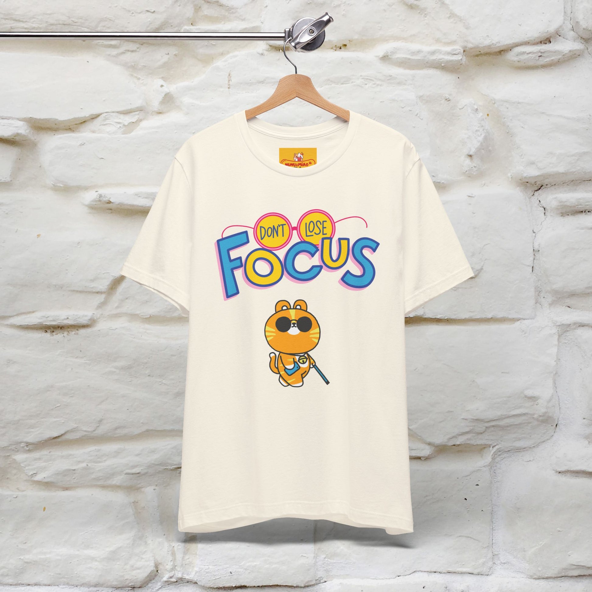 ''Don’t Lose Focus'' Cat T-Shirt | Nunu&Miao Studio - Nunu&Miao Studio