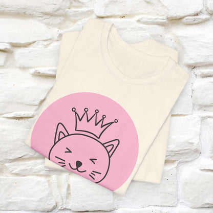 "Queen Cat" T-Shirt for Women | 100% Cotton* | Fierce Feline Fashion