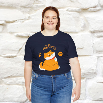 "Cat Lover" T-Shirt for Men & Women | 100% Cotton | Purrfect Gift for Cat Enthusiasts