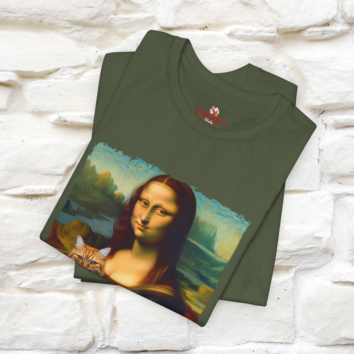 Mona Lisa’s Cat T-Shirt | Classic Art-Inspired Cat Tee for Men & Women | 100% Cotton*