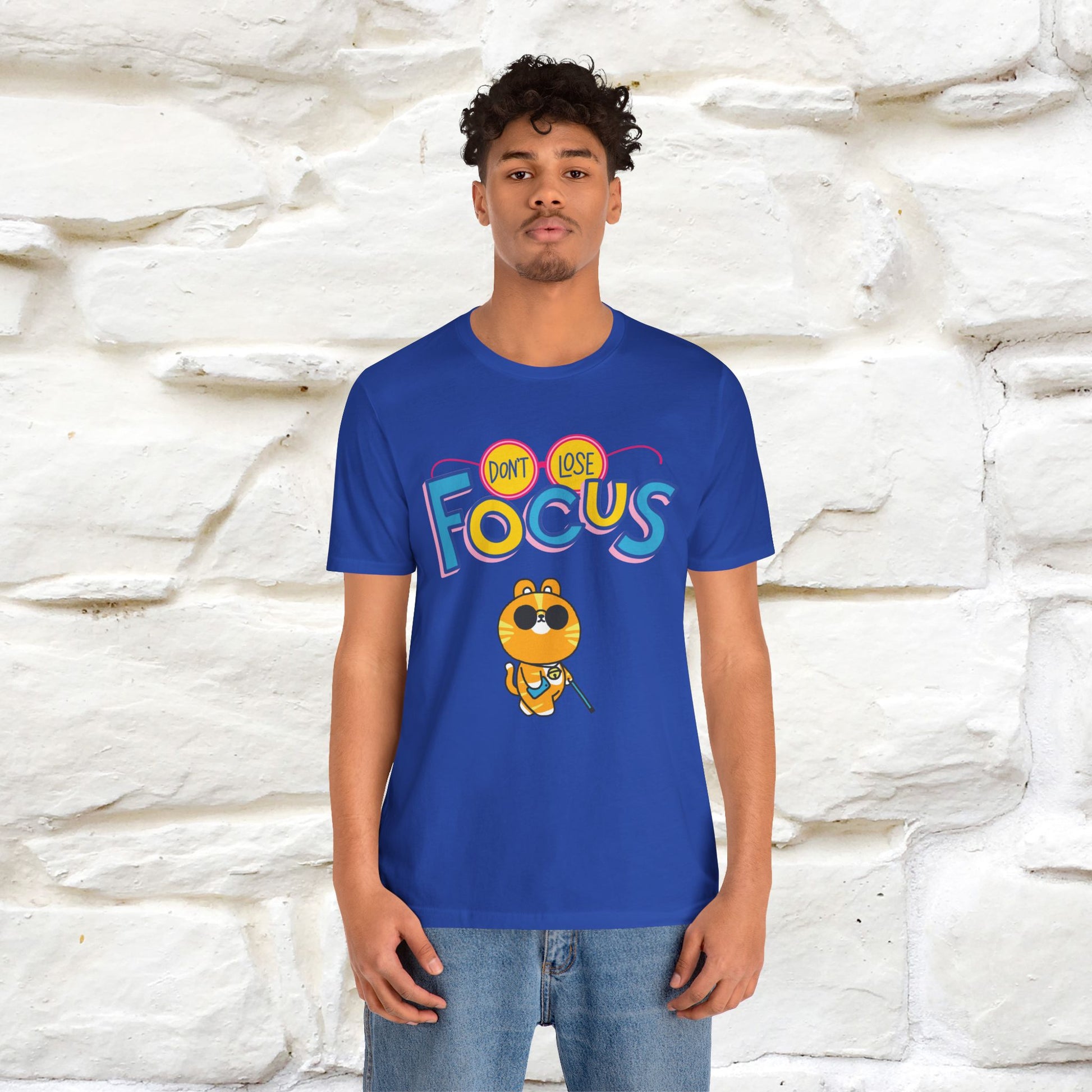 ''Don’t Lose Focus'' Cat T-Shirt | Nunu&Miao Studio - Nunu&Miao Studio